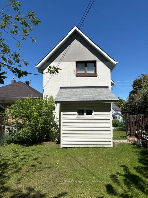 Photo 5 of 425 Worthington Street E, North Bay, Central — HOMEH
