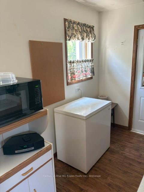 Photo 11 of 425 Worthington Street E, North Bay, Central — HOMEH