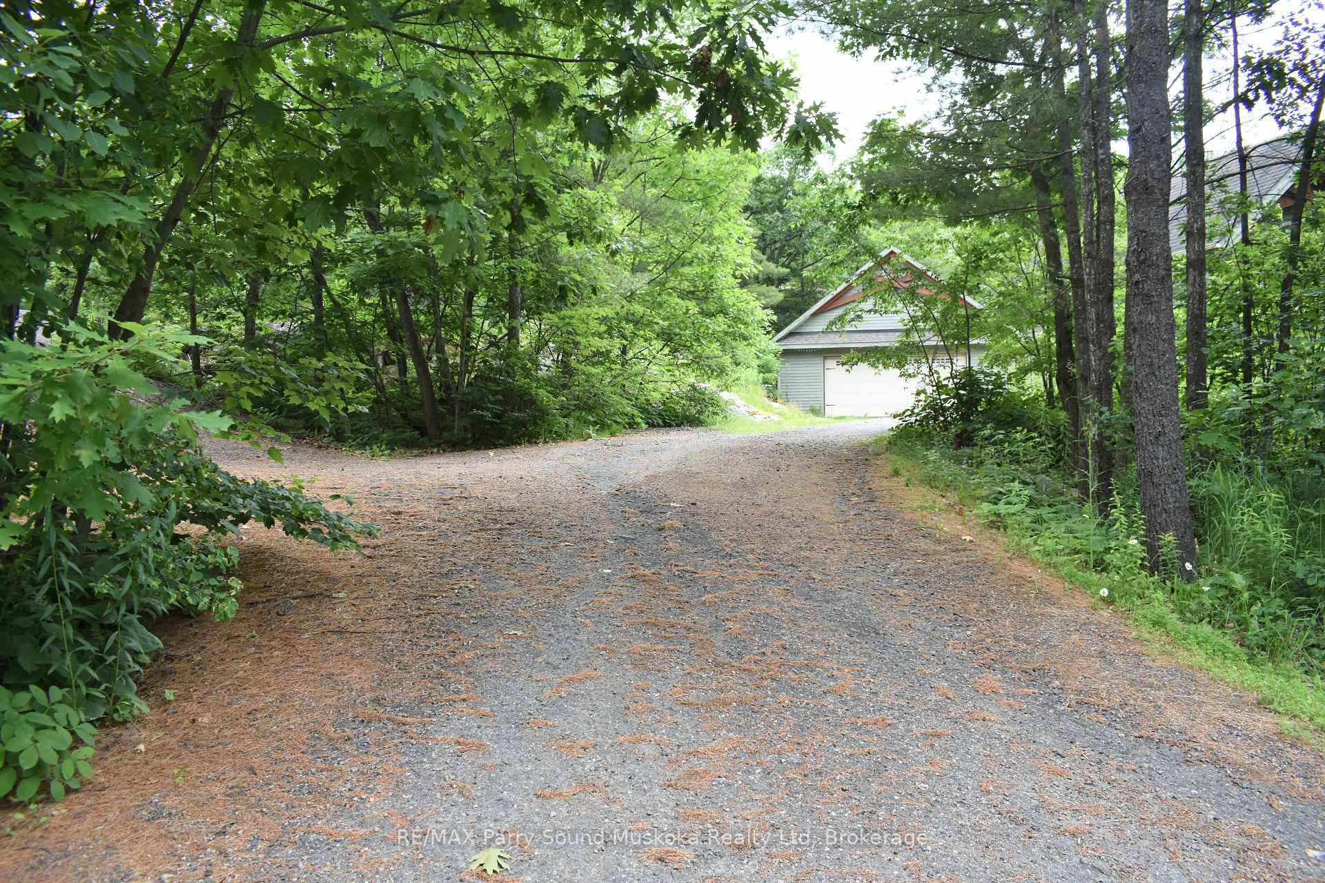 Photo 99 of 9 Desmasdons Road, The Archipelago, Archipelago North — HOMEH