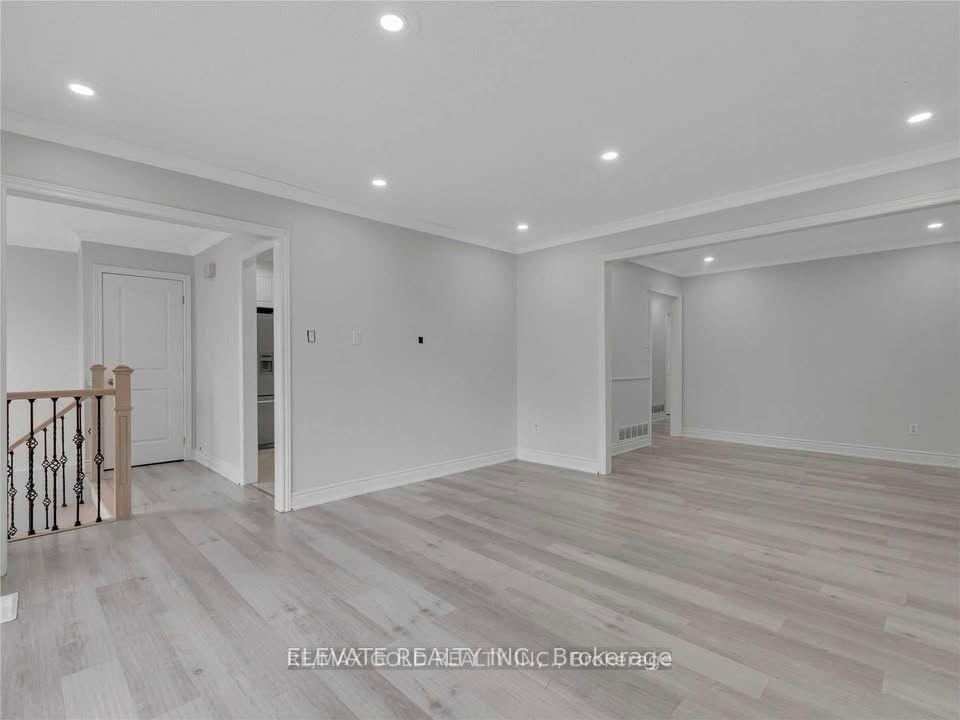 Photo 1 of 6 Major Oaks Drive, Brampton, Madoc — HOMEH