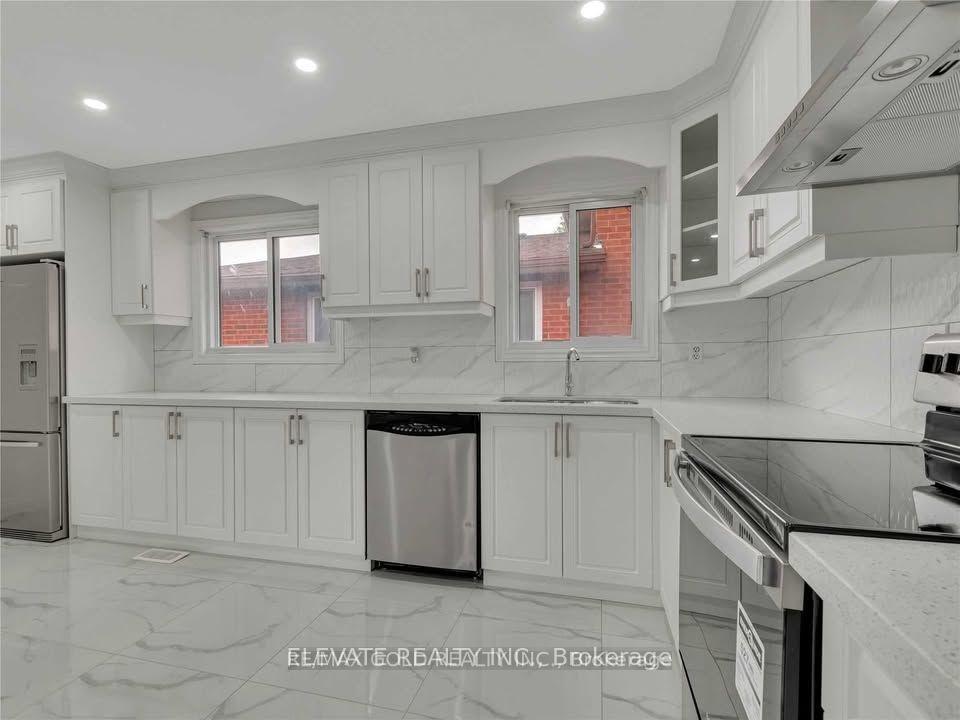 Photo 5 of 6 Major Oaks Drive, Brampton, Madoc — HOMEH