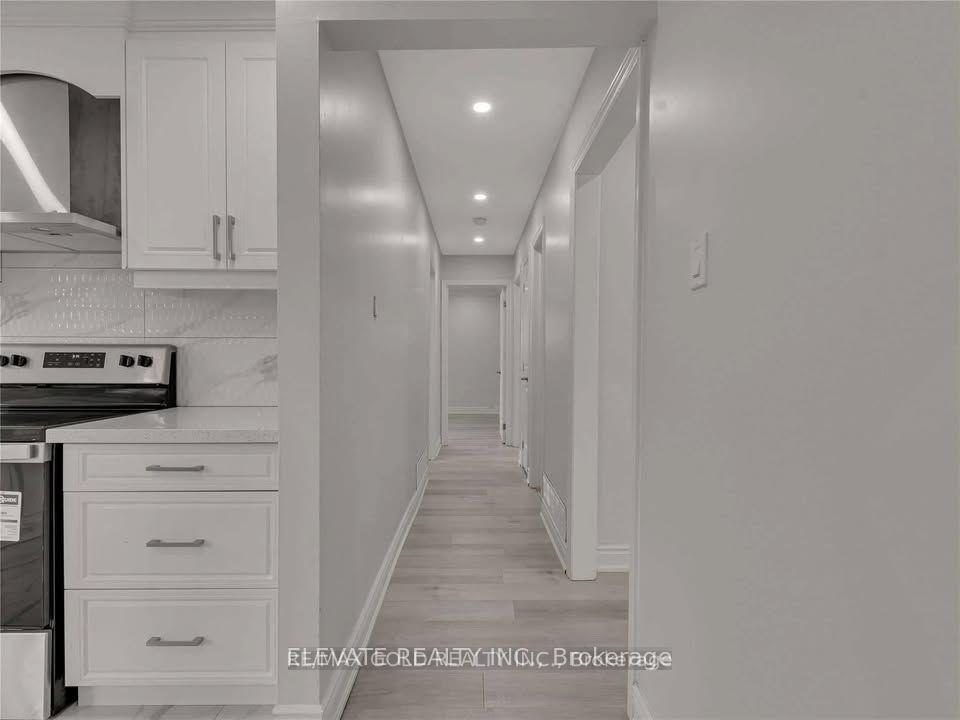 Photo 7 of 6 Major Oaks Drive, Brampton, Madoc — HOMEH