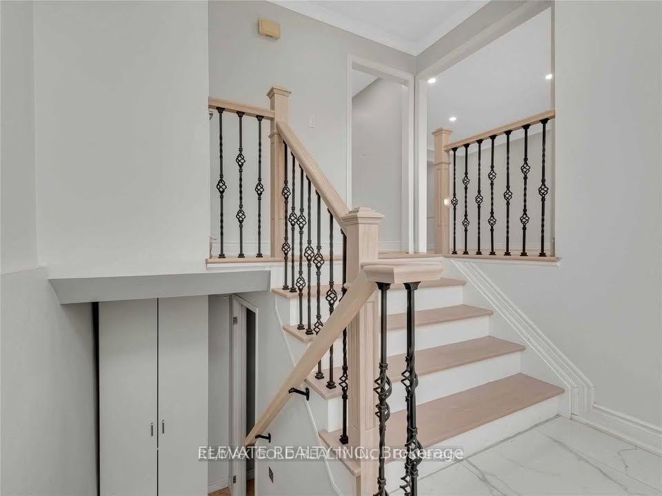 Photo 14 of 6 Major Oaks Drive, Brampton, Madoc — HOMEH