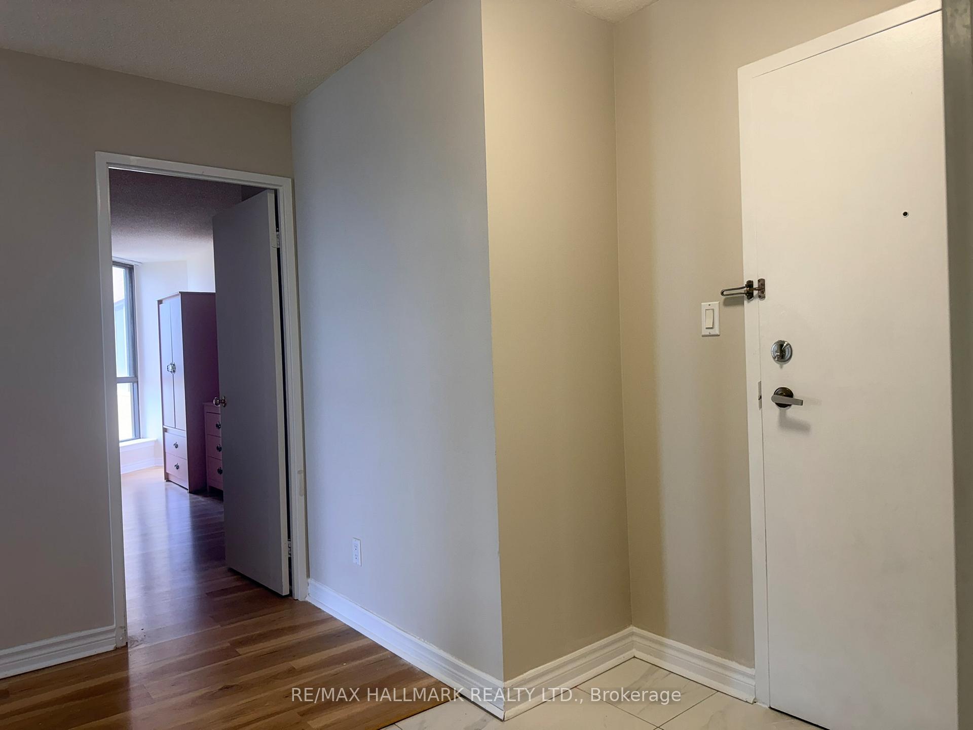 Photo 3 of Unit 2028, 75 Bamburgh Circle, Scarborough, Steeles — HOMEH