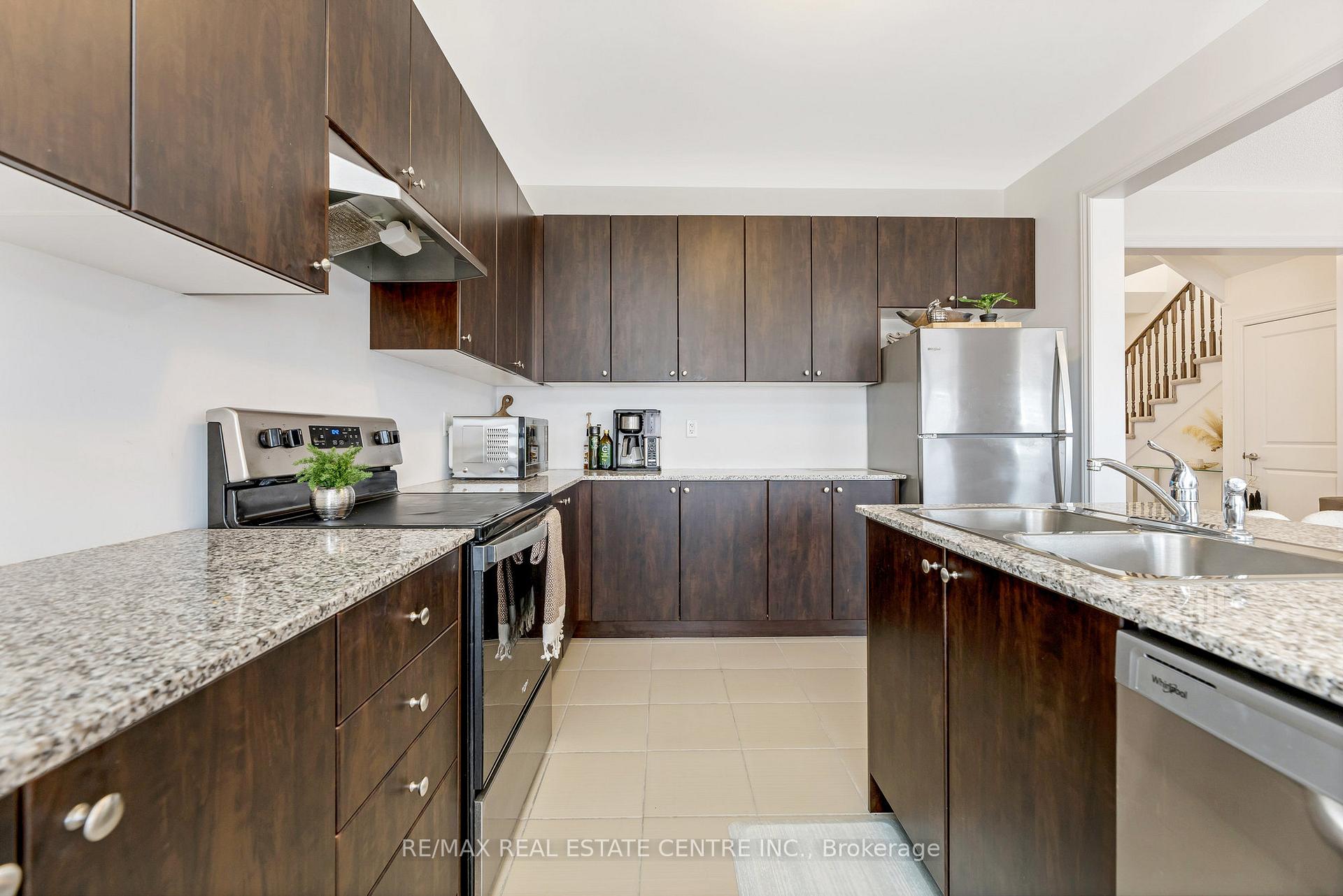 Photo 10 of 322 Russell Street, Southgate — HOMEH