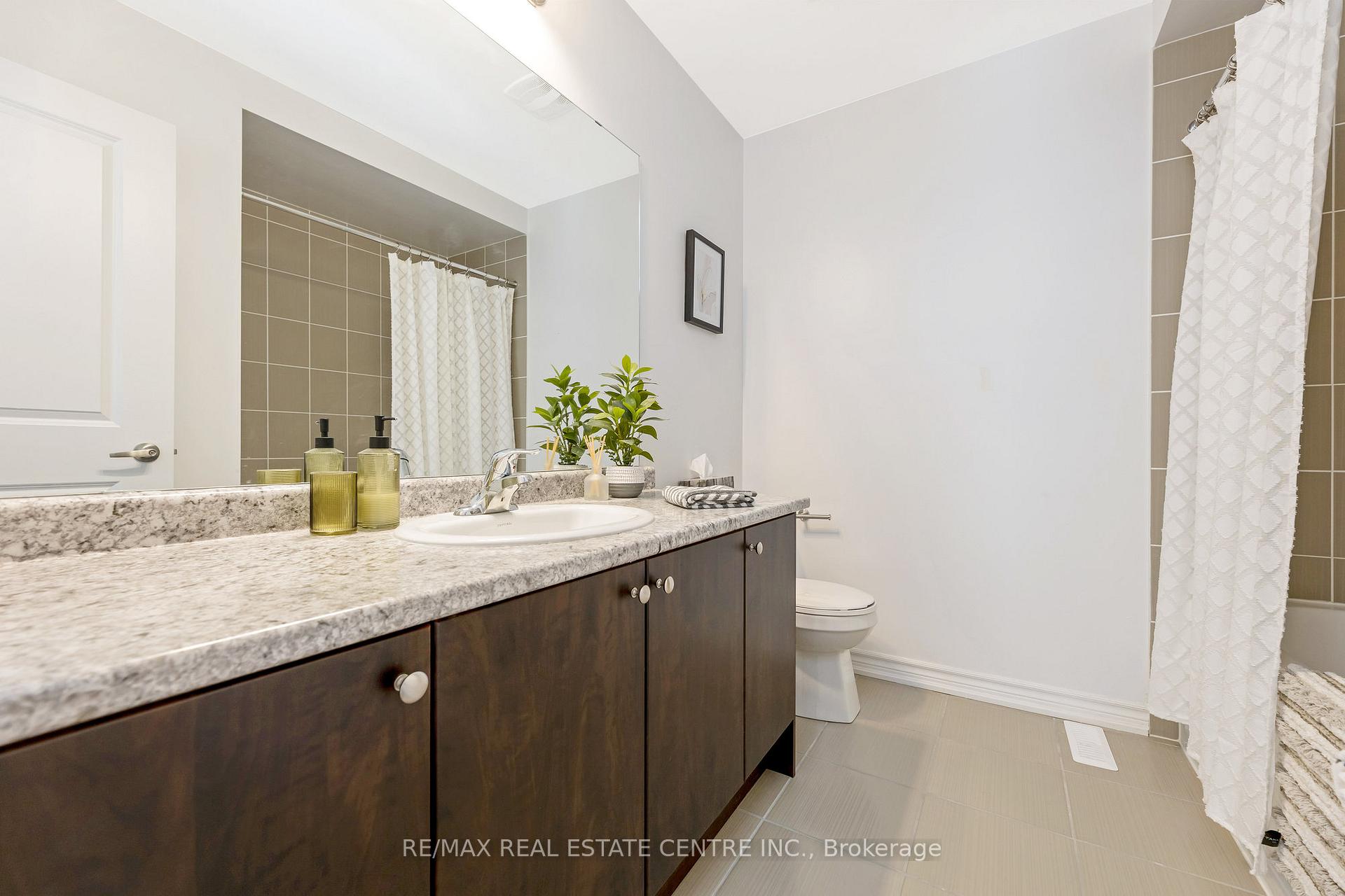 Photo 24 of 322 Russell Street, Southgate — HOMEH