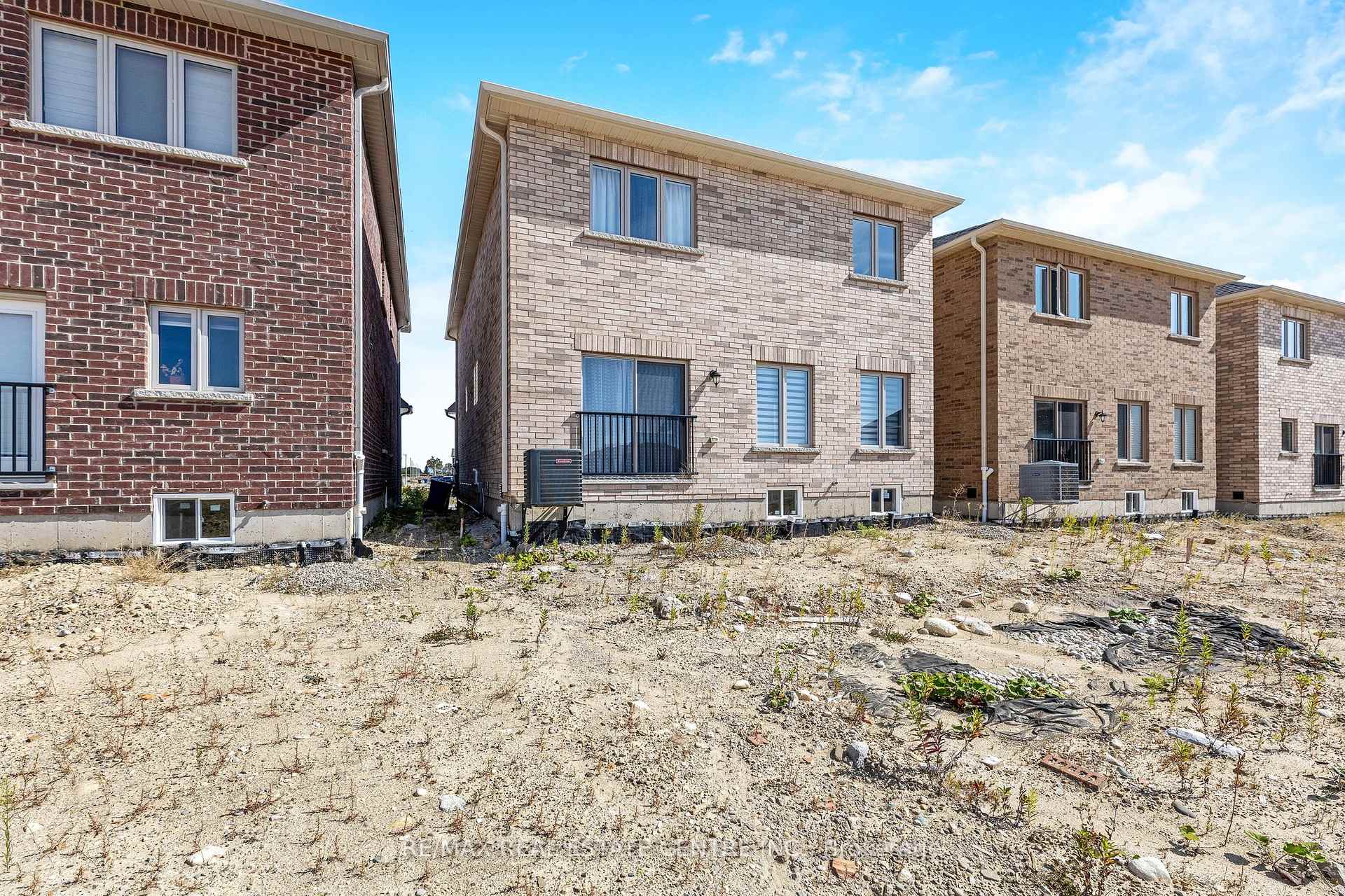 Photo 33 of 322 Russell Street, Southgate — HOMEH