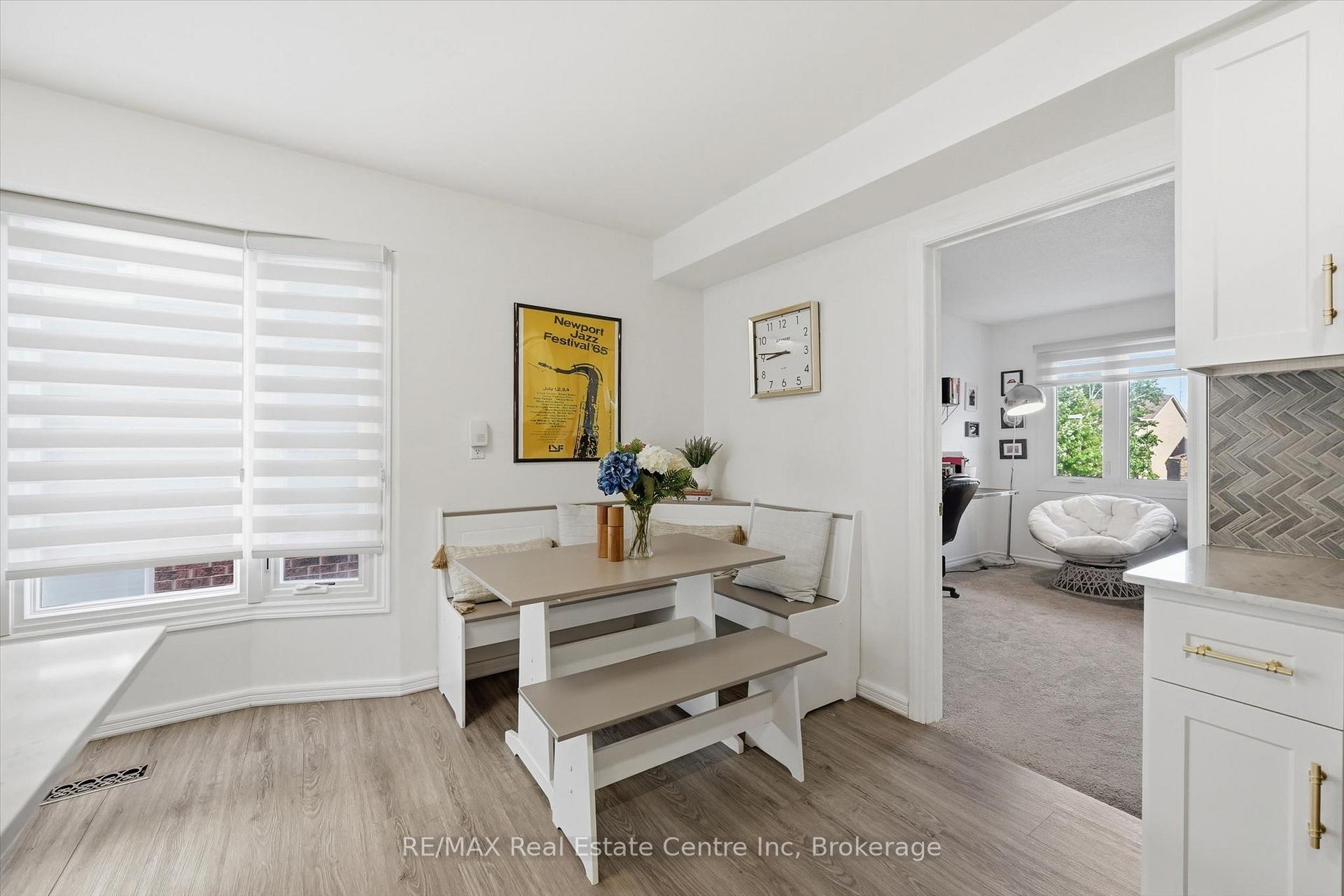 Photo 15 of 580 Clover Park Crescent, Milton, Bronte Meadows — HOMEH