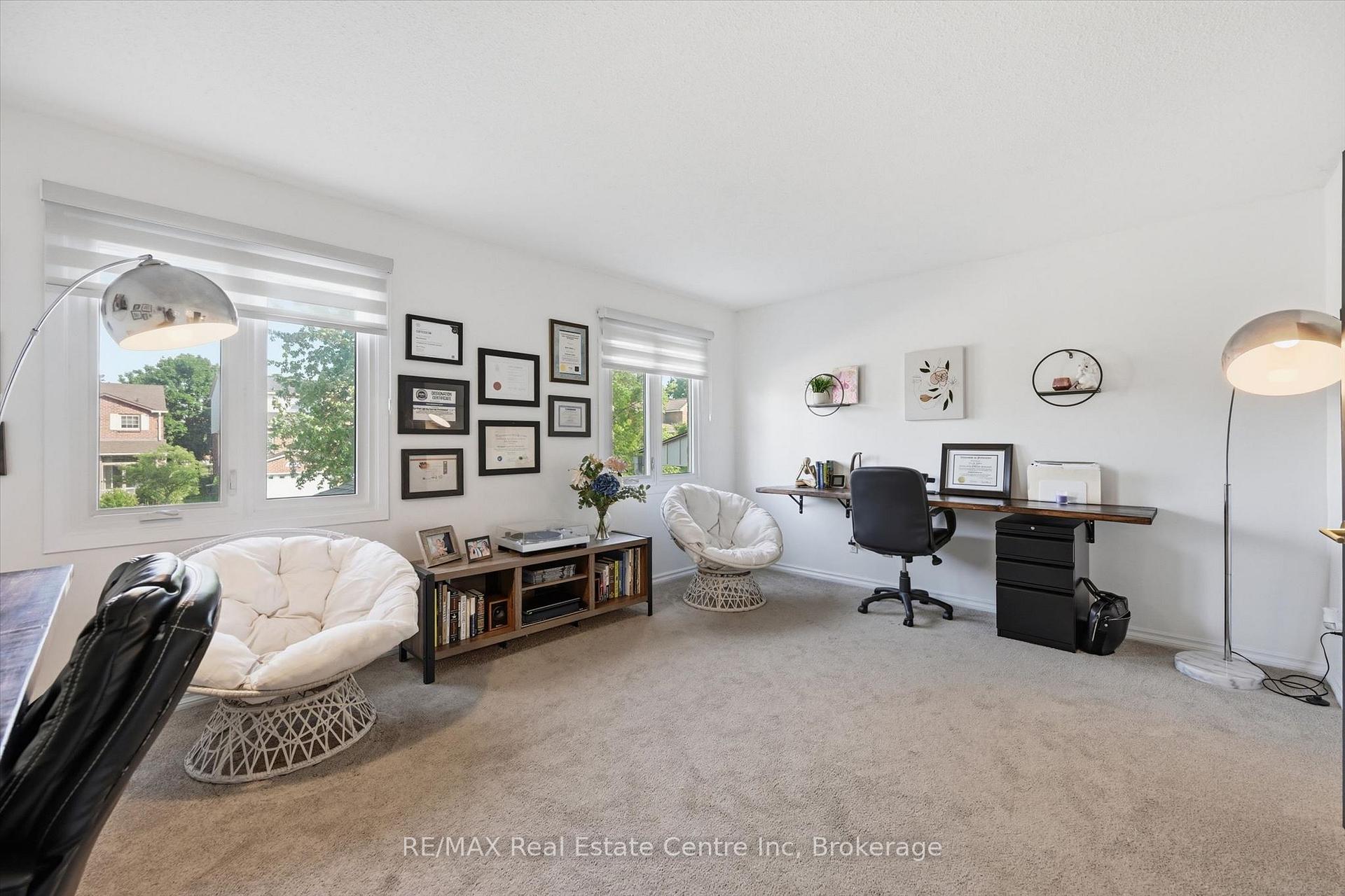 Photo 19 of 580 Clover Park Crescent, Milton, Bronte Meadows — HOMEH