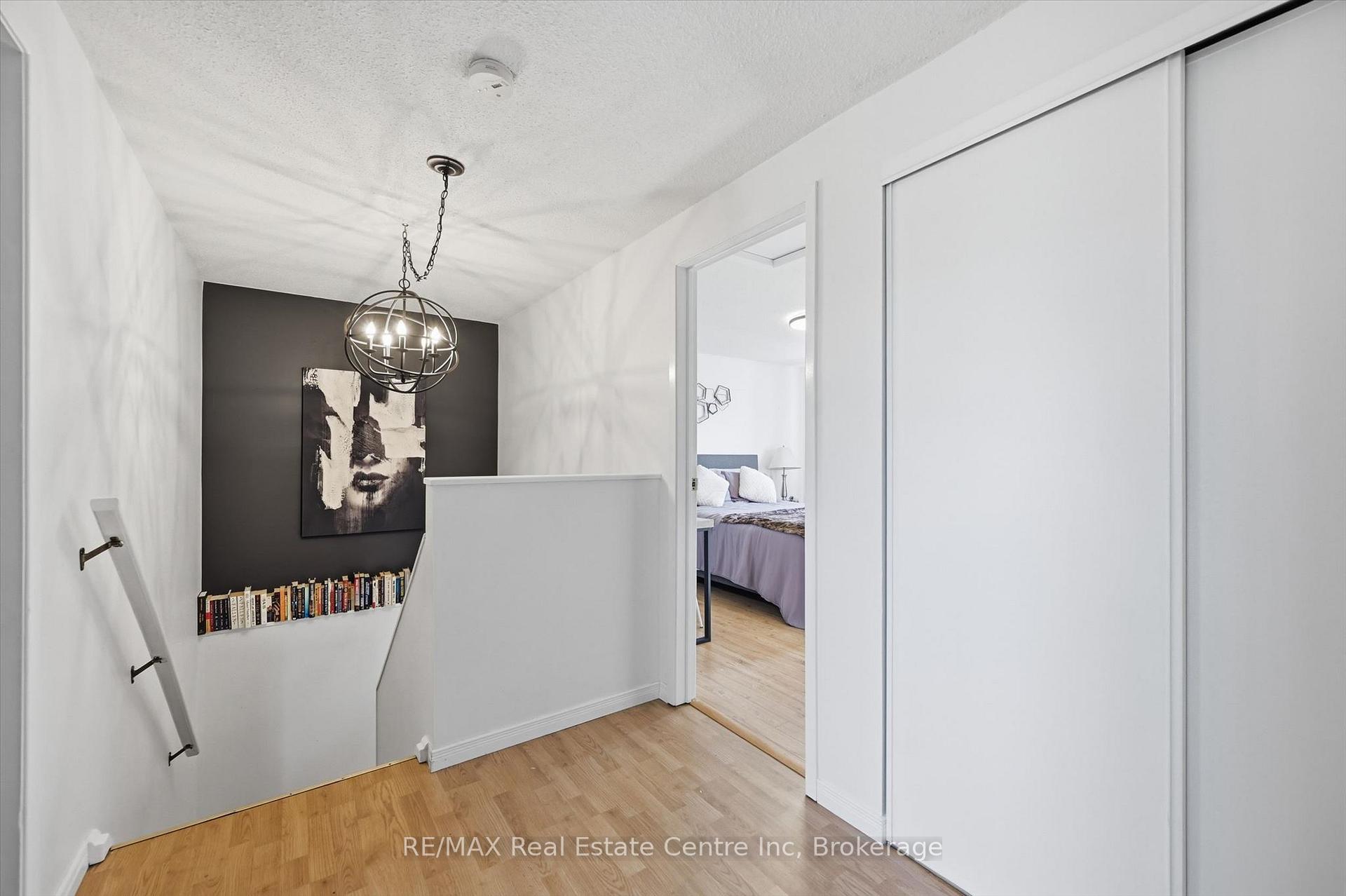 Photo 22 of 580 Clover Park Crescent, Milton, Bronte Meadows — HOMEH