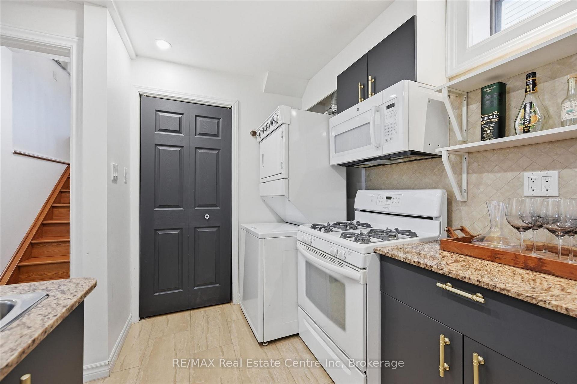 Photo 37 of 580 Clover Park Crescent, Milton, Bronte Meadows — HOMEH