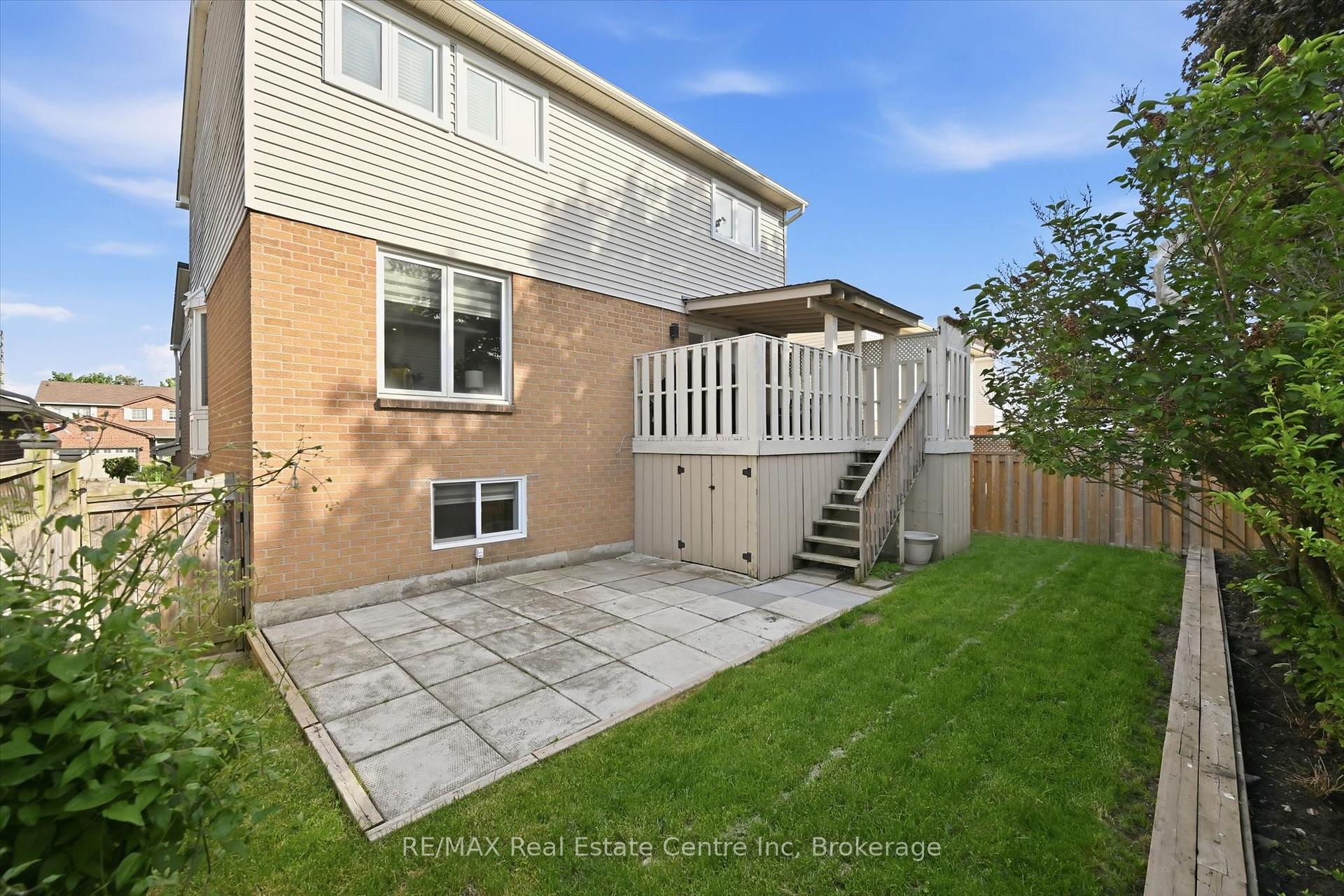 Photo 46 of 580 Clover Park Crescent, Milton, Bronte Meadows — HOMEH