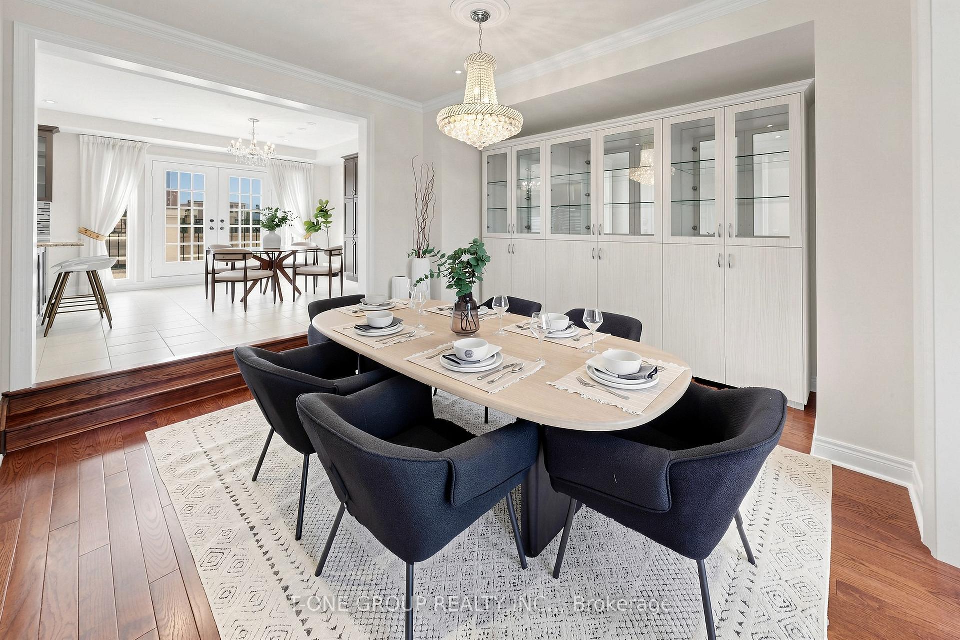 Photo 10 of 51 Lord Durham Road, Markham, Unionville — HOMEH