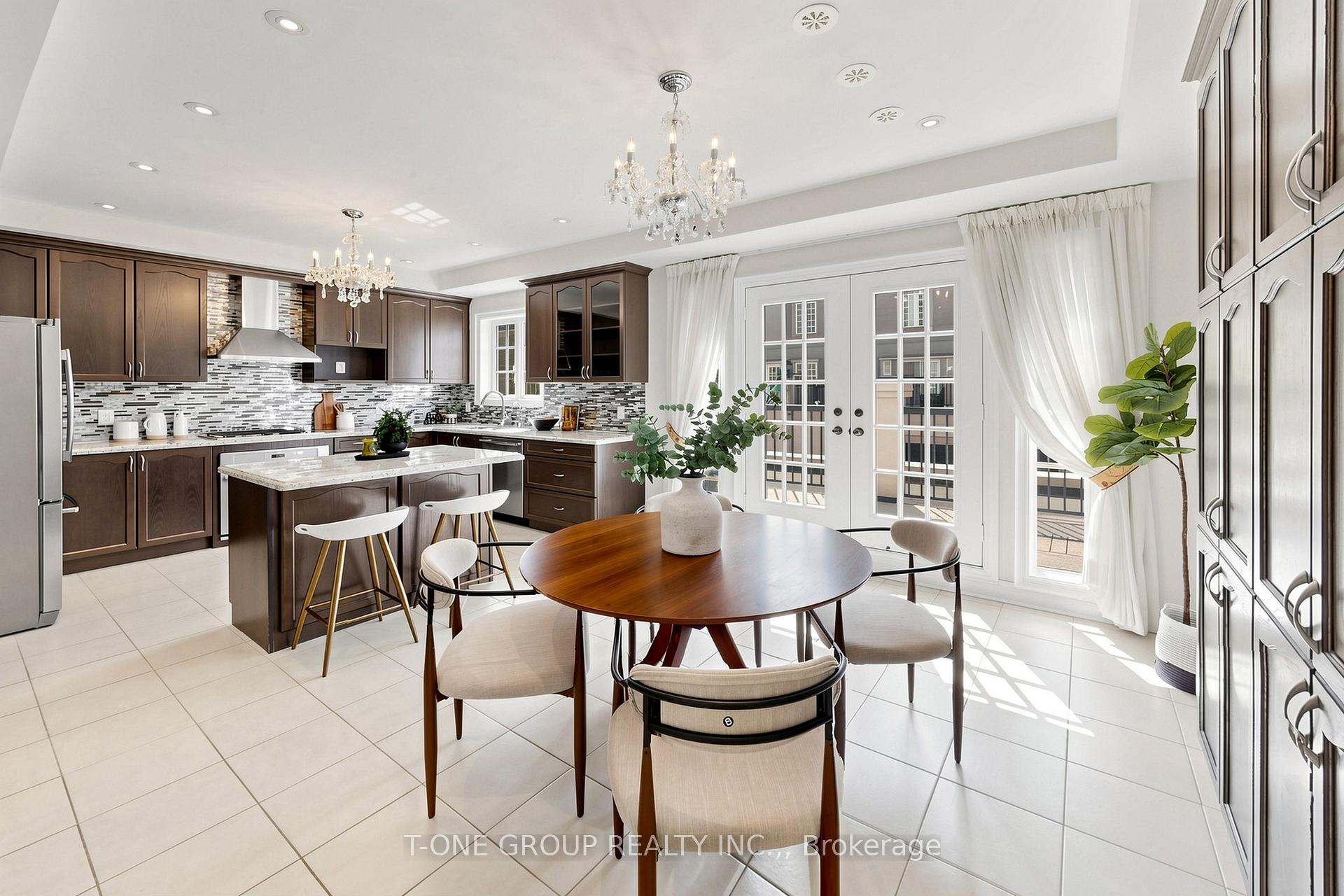 Photo 12 of 51 Lord Durham Road, Markham, Unionville — HOMEH