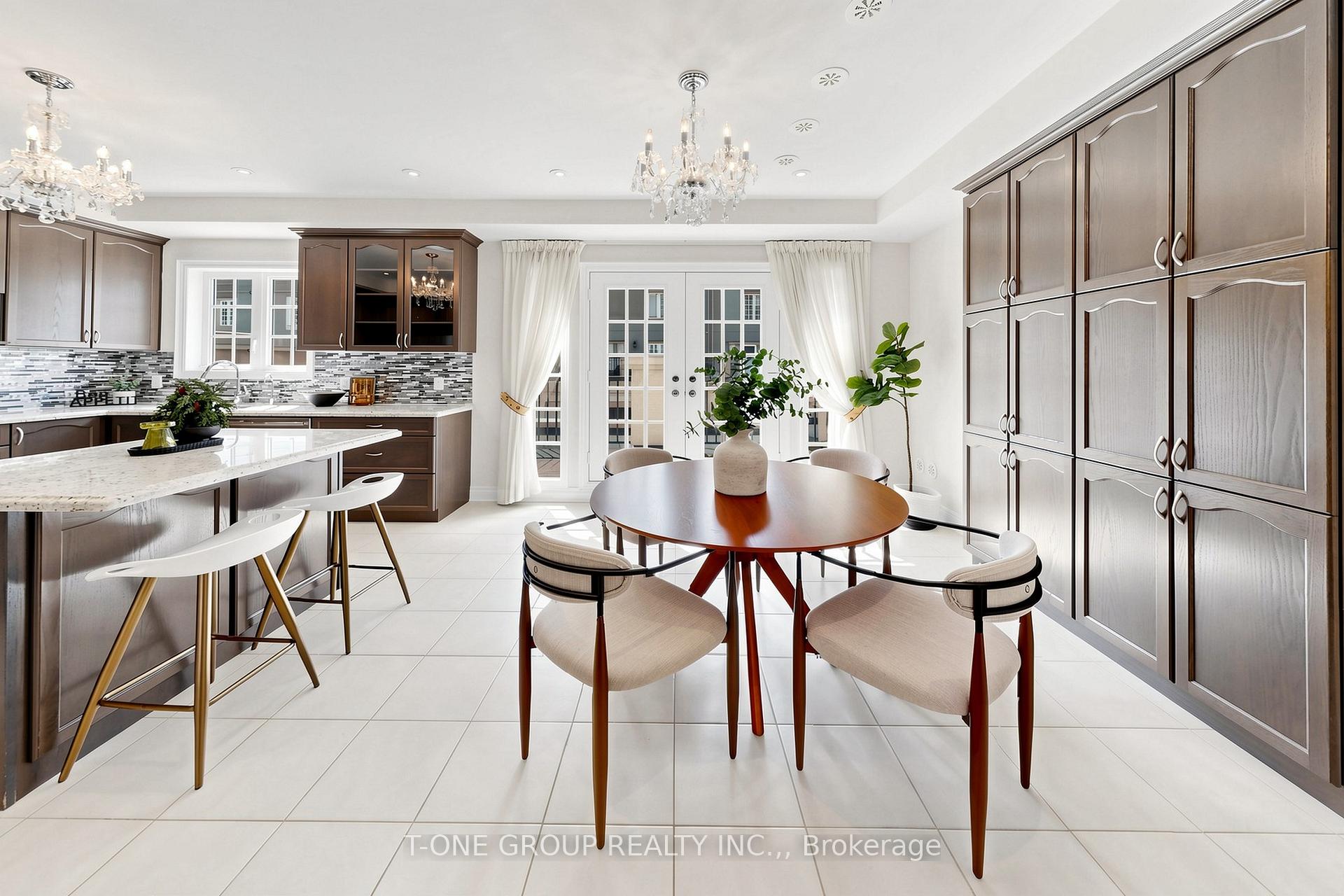 Photo 13 of 51 Lord Durham Road, Markham, Unionville — HOMEH
