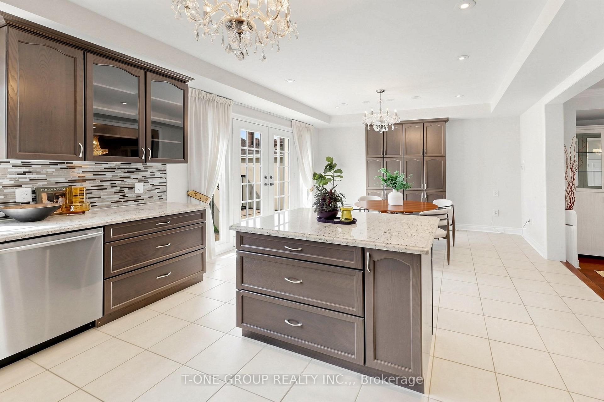 Photo 15 of 51 Lord Durham Road, Markham, Unionville — HOMEH