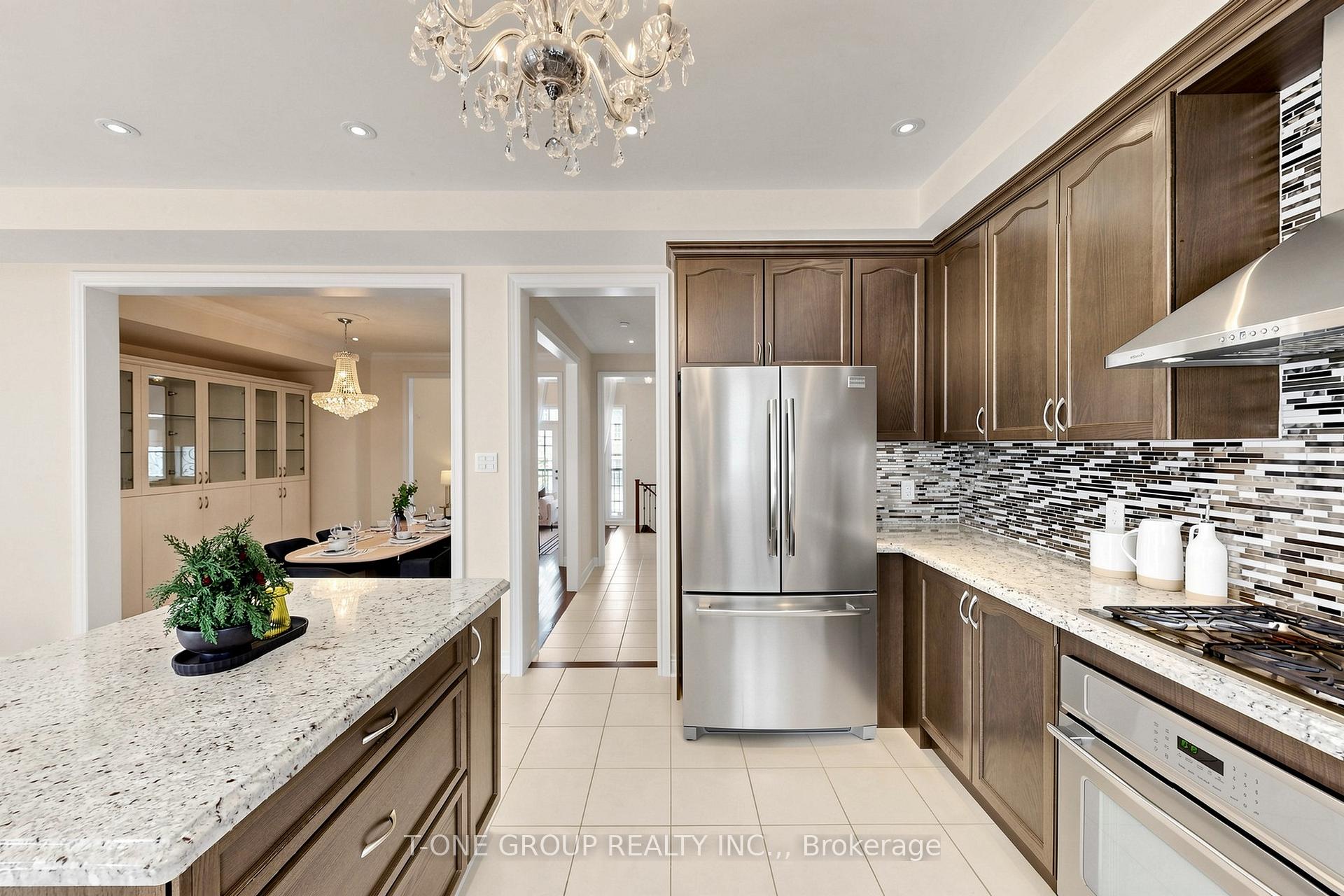 Photo 17 of 51 Lord Durham Road, Markham, Unionville — HOMEH