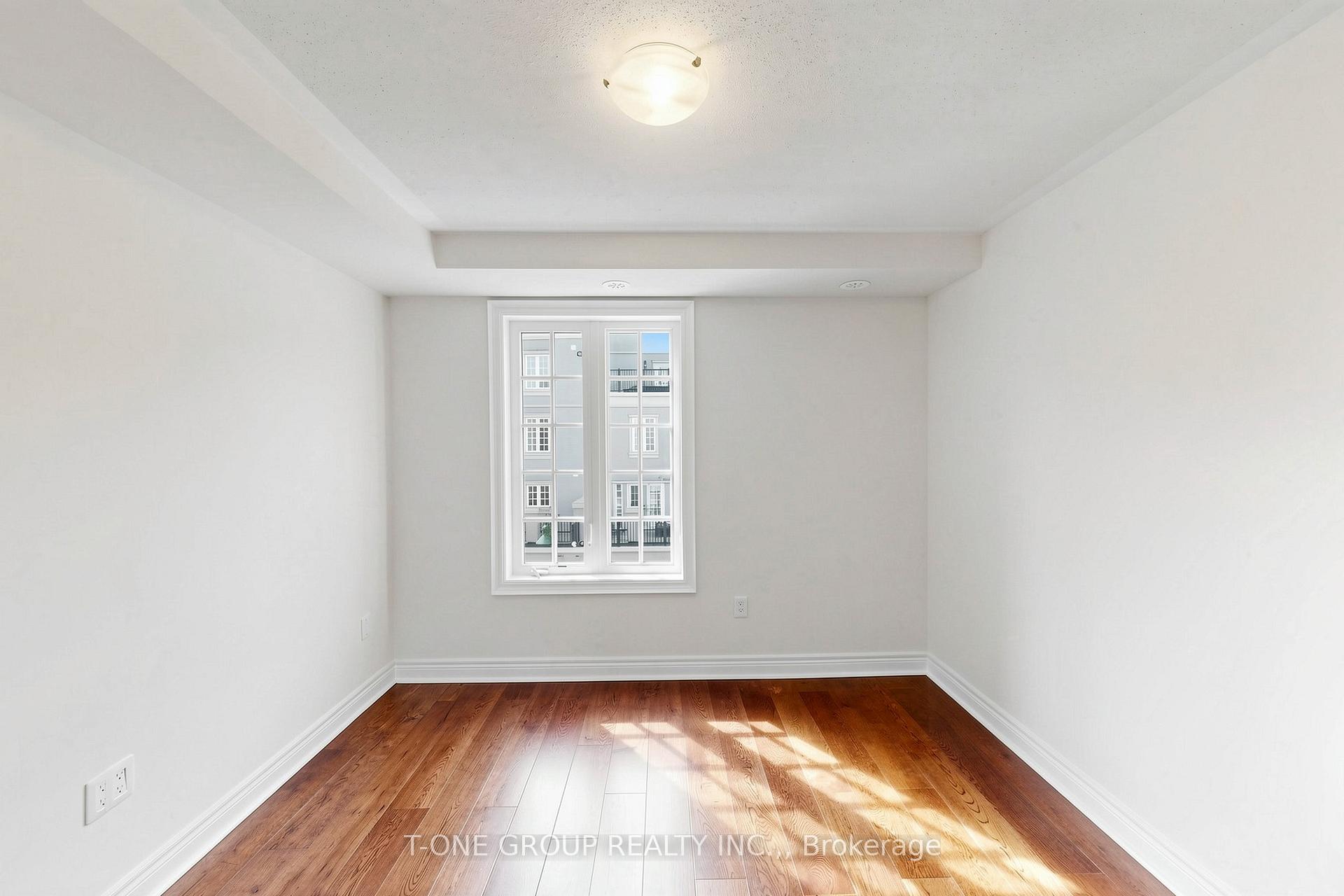 Photo 22 of 51 Lord Durham Road, Markham, Unionville — HOMEH