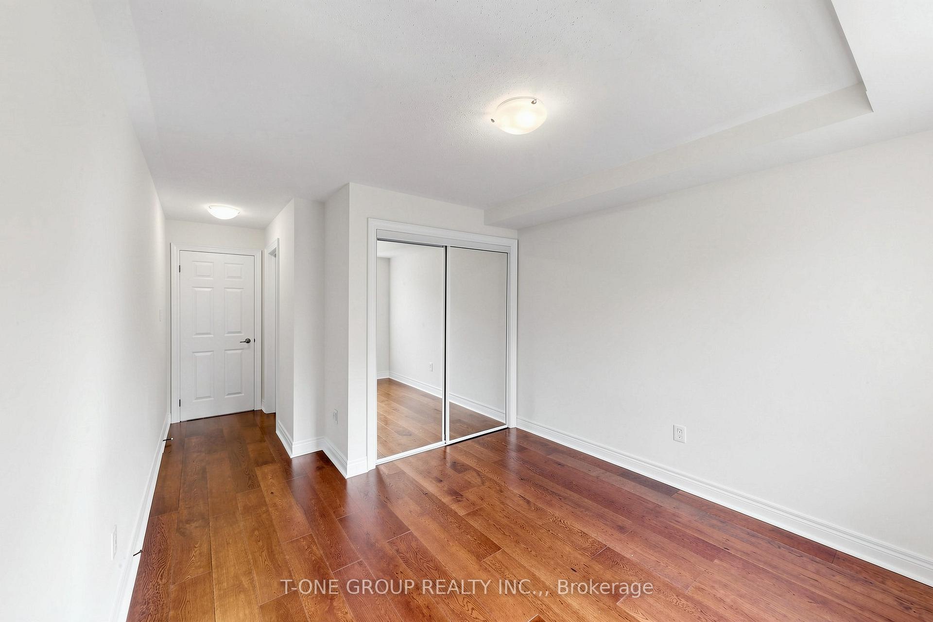 Photo 23 of 51 Lord Durham Road, Markham, Unionville — HOMEH