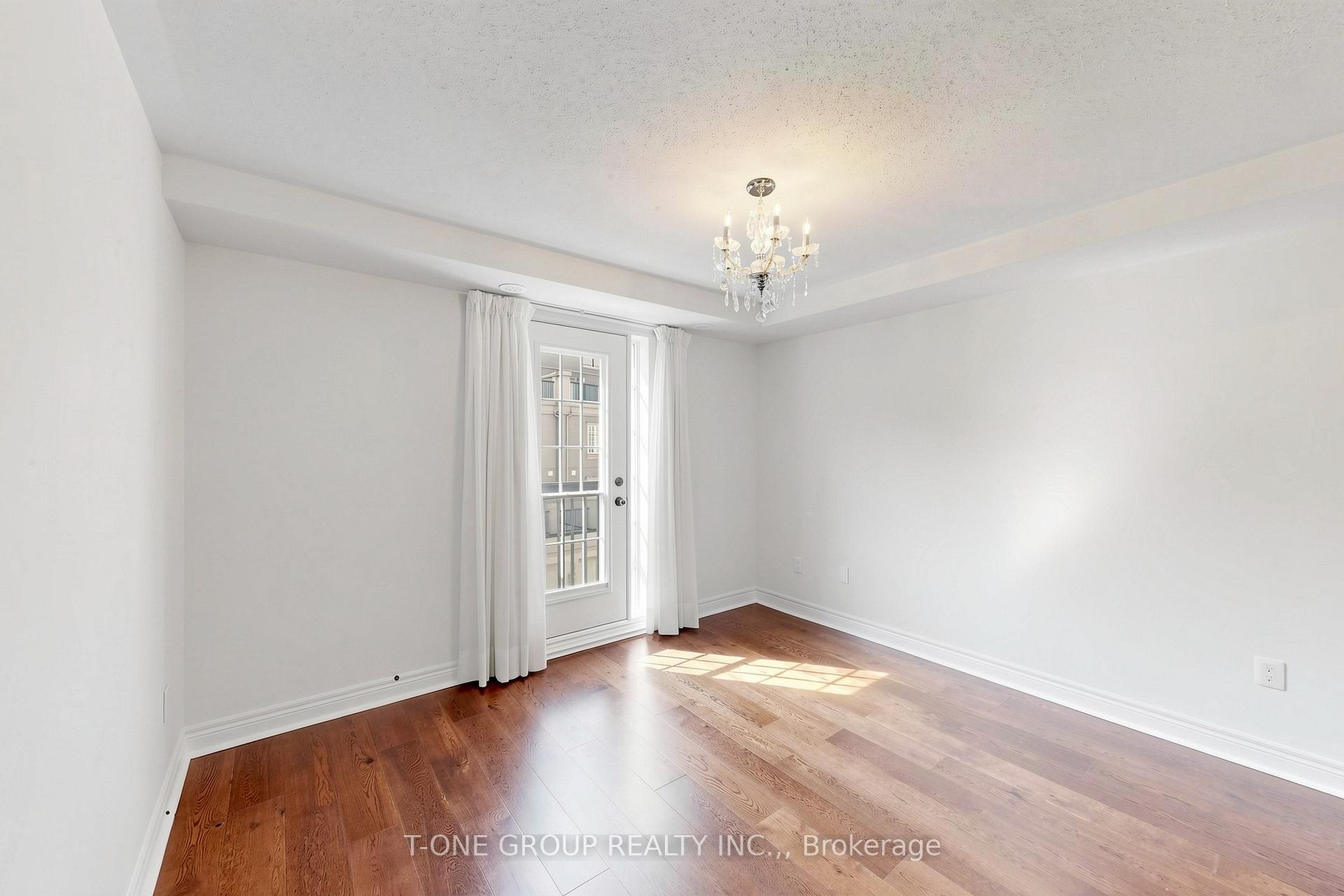 Photo 25 of 51 Lord Durham Road, Markham, Unionville — HOMEH