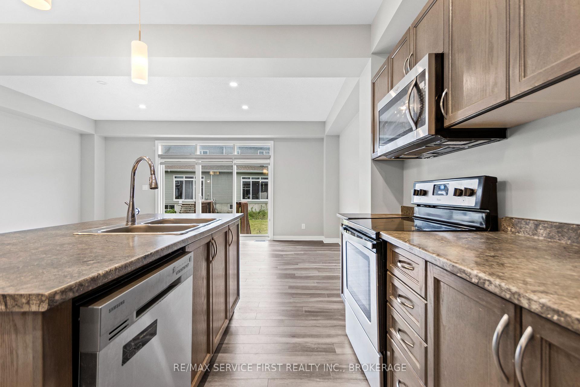 Photo 15 of 1373 Tremont Drive, Kingston, City Northwest — HOMEH