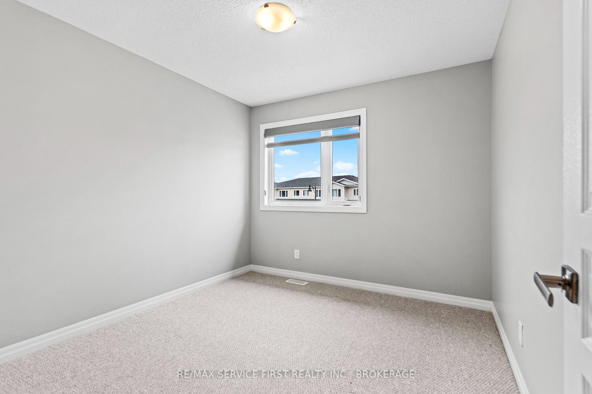 Photo 25 of 1373 Tremont Drive, Kingston, City Northwest — HOMEH