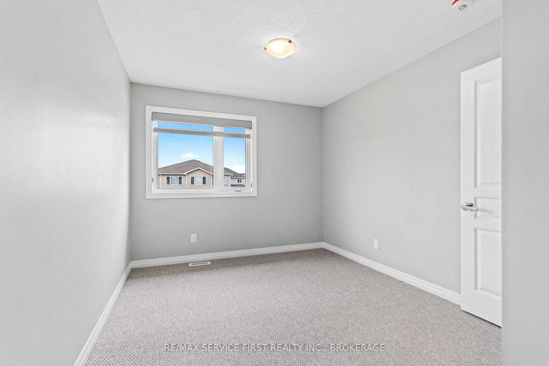 Photo 27 of 1373 Tremont Drive, Kingston, City Northwest — HOMEH