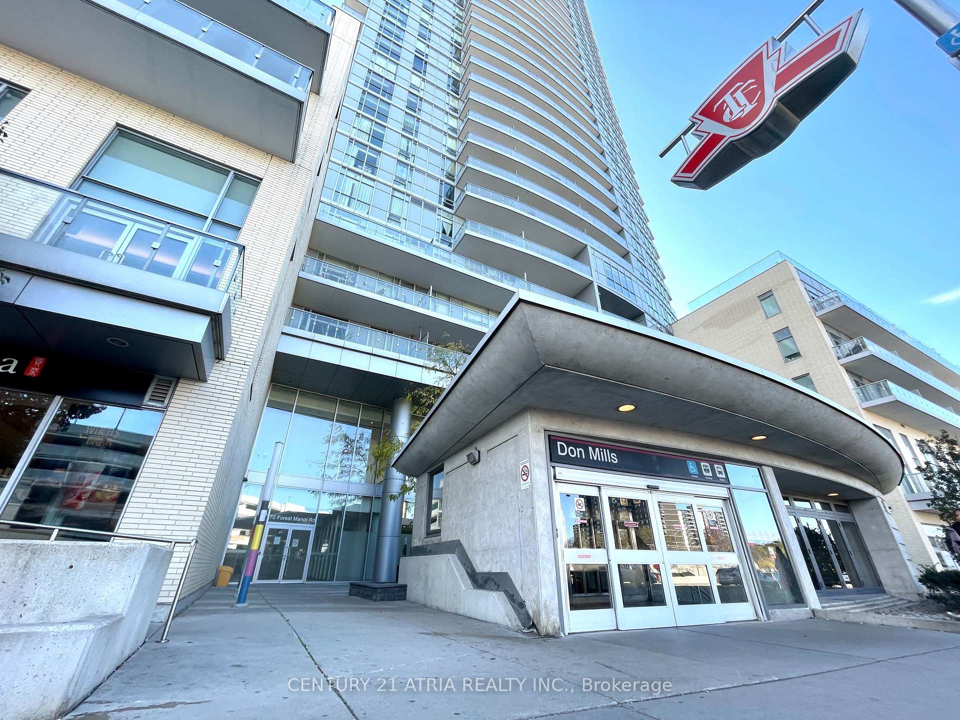 Front of Unit 611, 70 Forest Manor Road