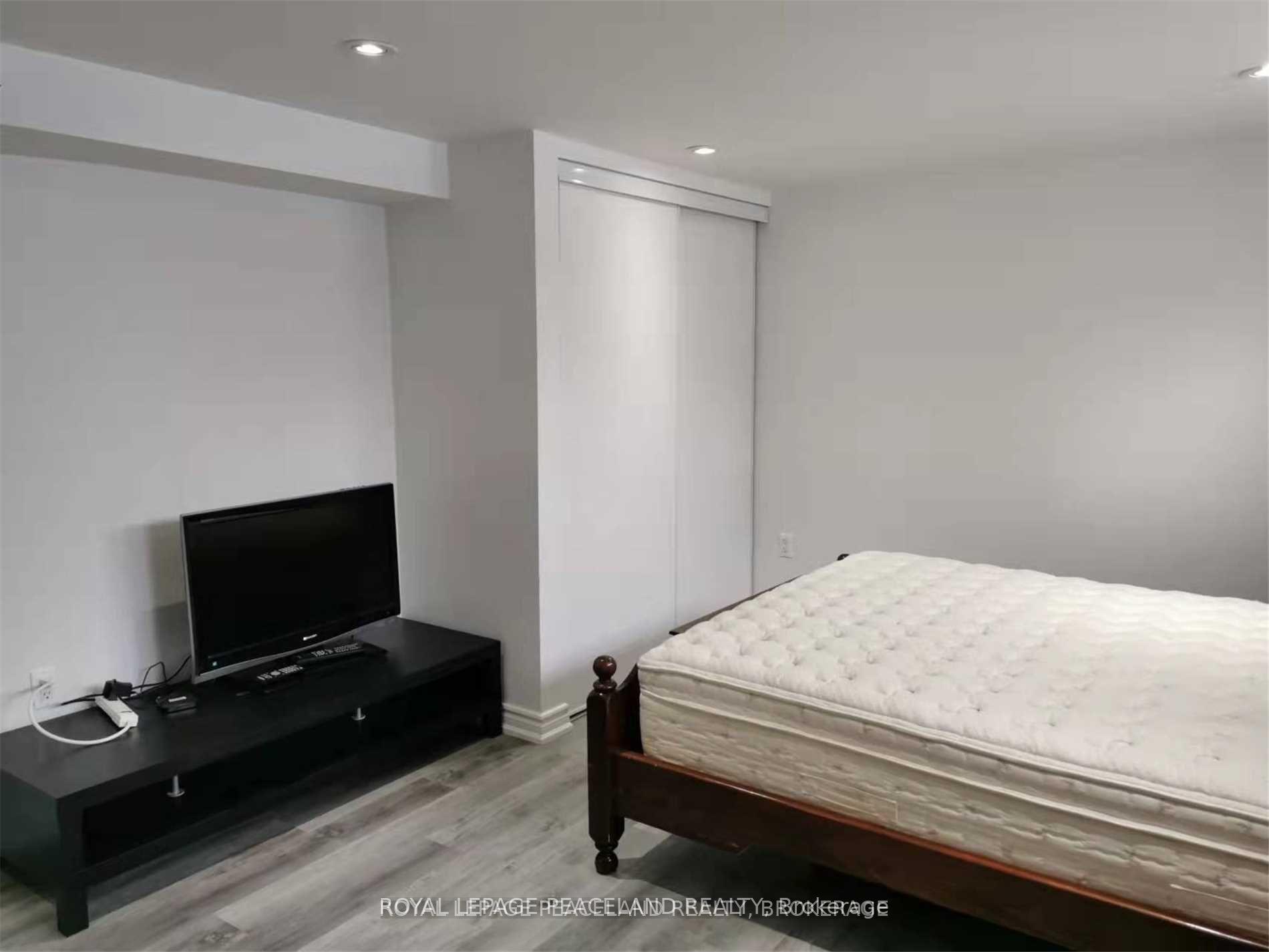 Photo 5 of Unit Bsmt-2, 84 Araman Drive, Scarborough, Tam O'Shanter-Sullivan — HOMEH