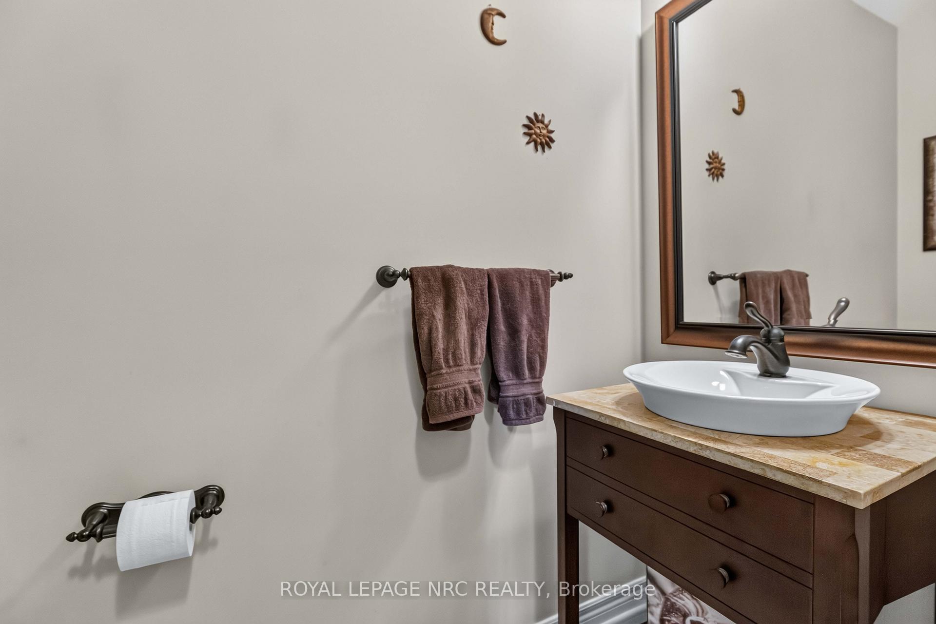 Photo 20 of 378 Pelham Road, St. Catharines, Rykert/Vansickle — HOMEH