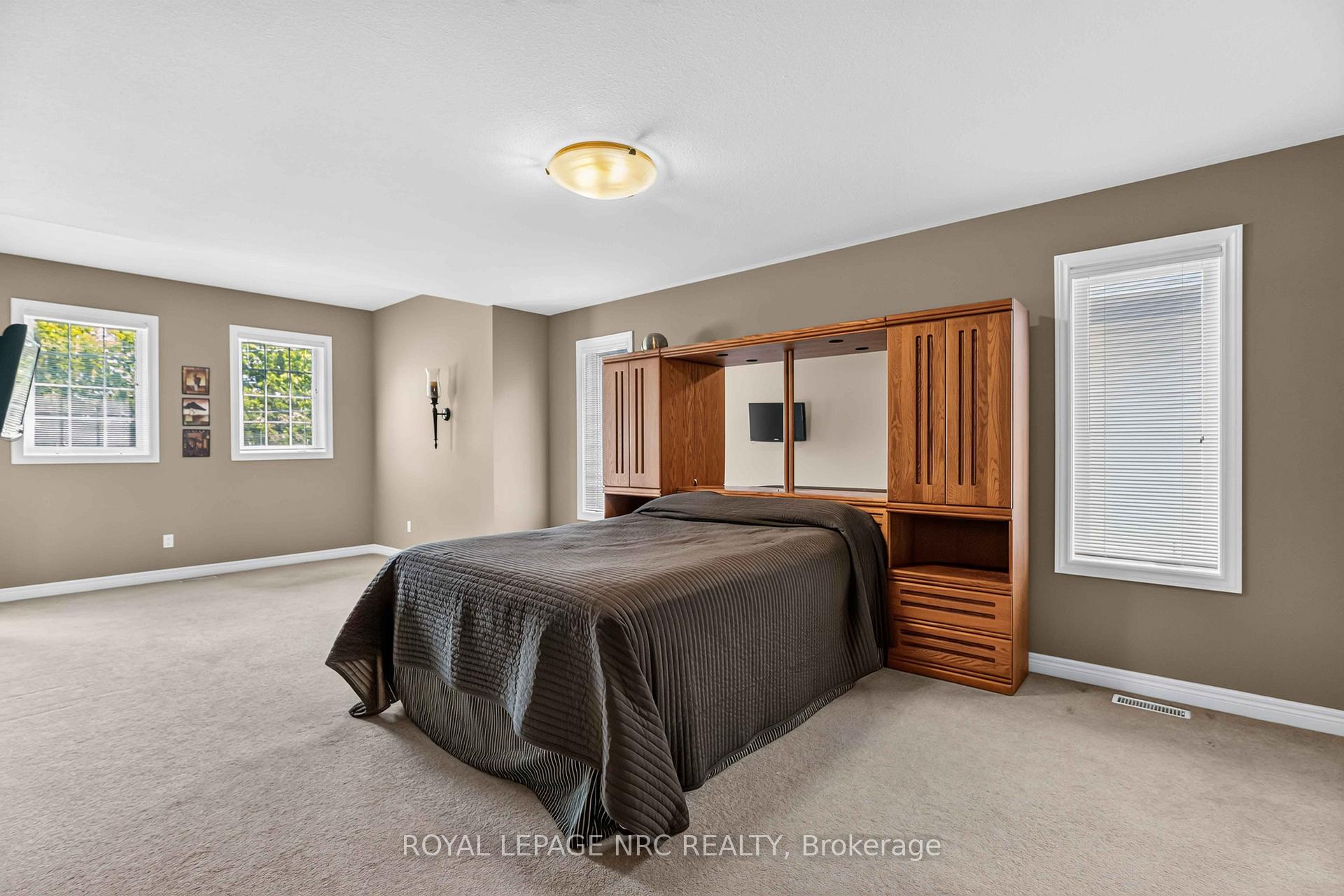 Photo 27 of 378 Pelham Road, St. Catharines, Rykert/Vansickle — HOMEH