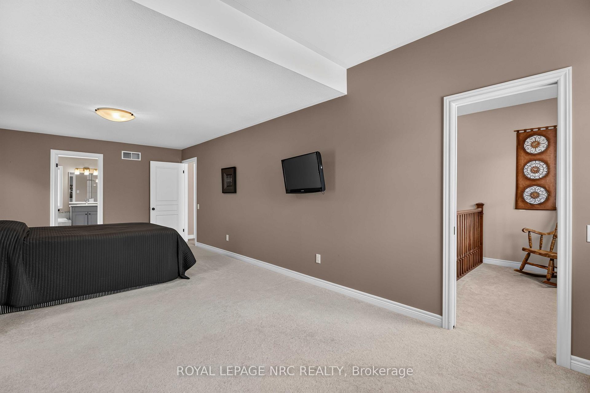 Photo 28 of 378 Pelham Road, St. Catharines, Rykert/Vansickle — HOMEH
