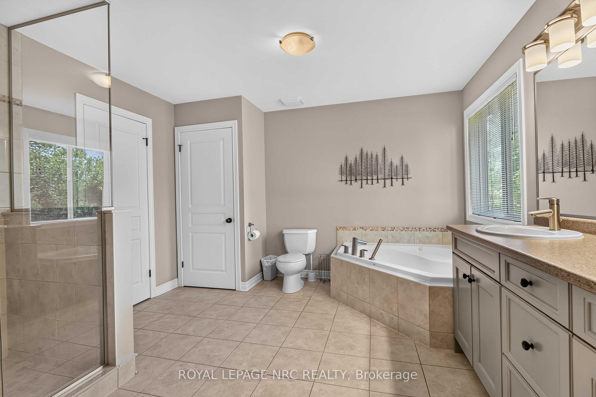 Photo 34 of 378 Pelham Road, St. Catharines, Rykert/Vansickle — HOMEH