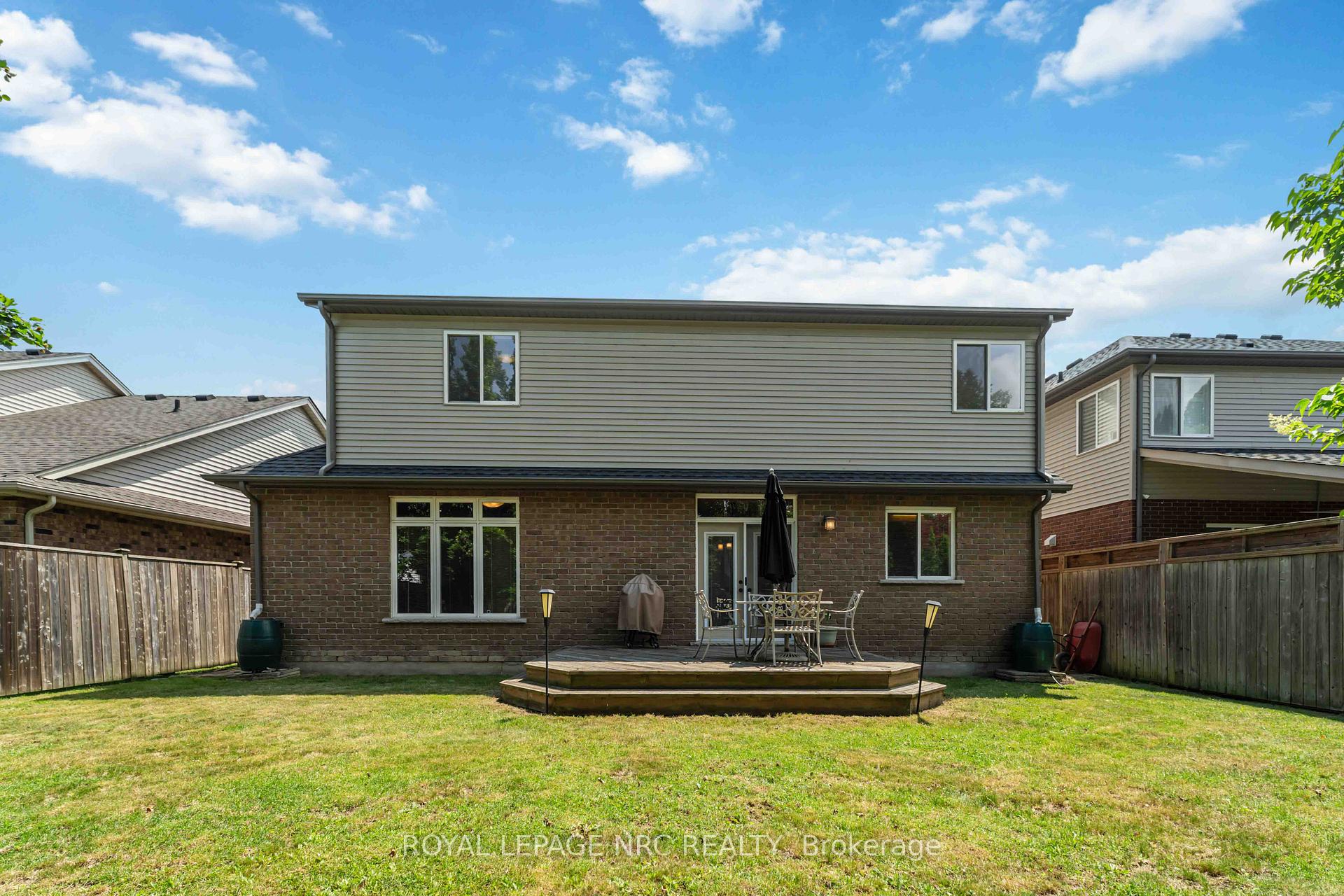Photo 44 of 378 Pelham Road, St. Catharines, Rykert/Vansickle — HOMEH