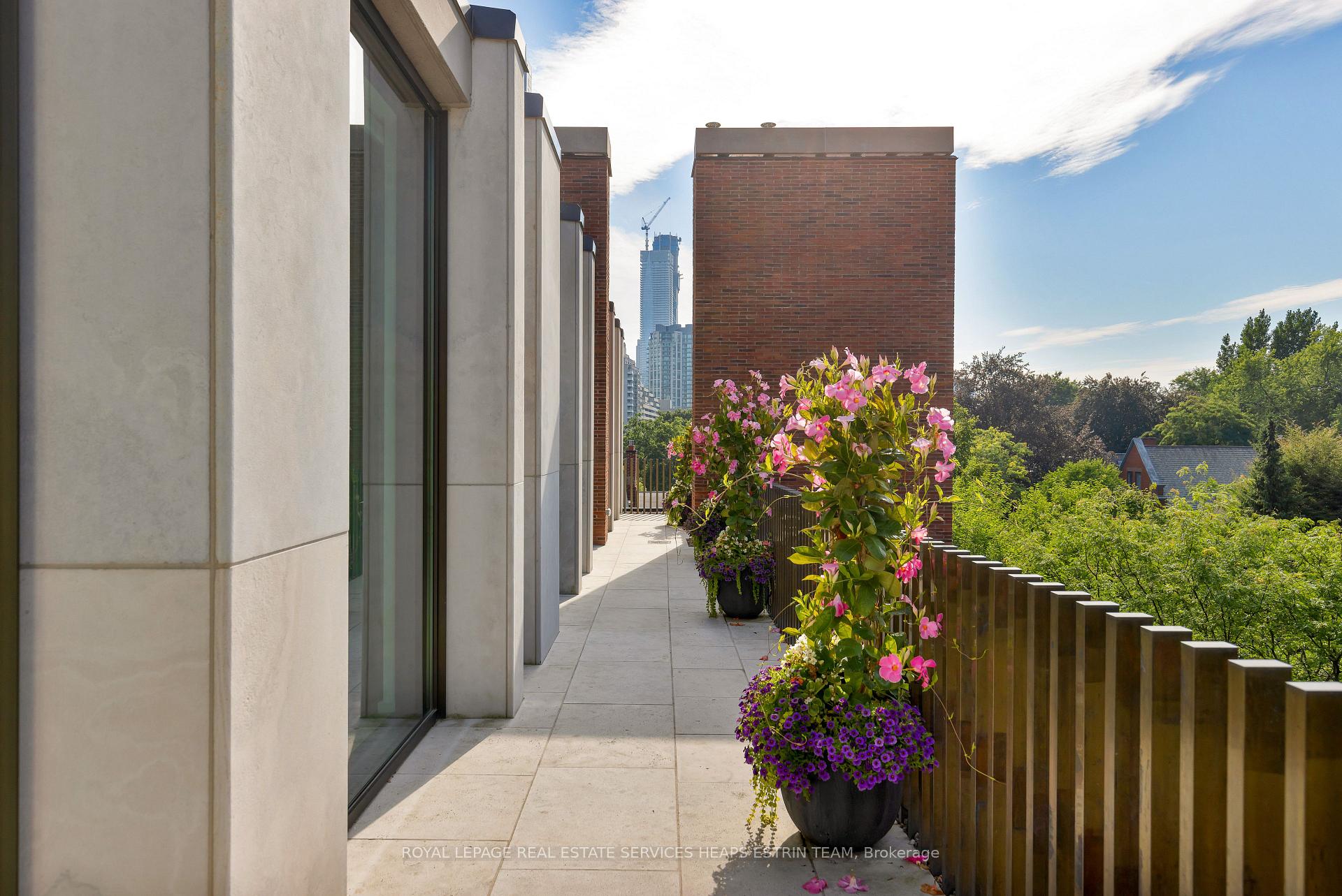 Photo 30 of Unit PH1, 7 Dale Avenue, Toronto, Rosedale-Moore Park — HOMEH