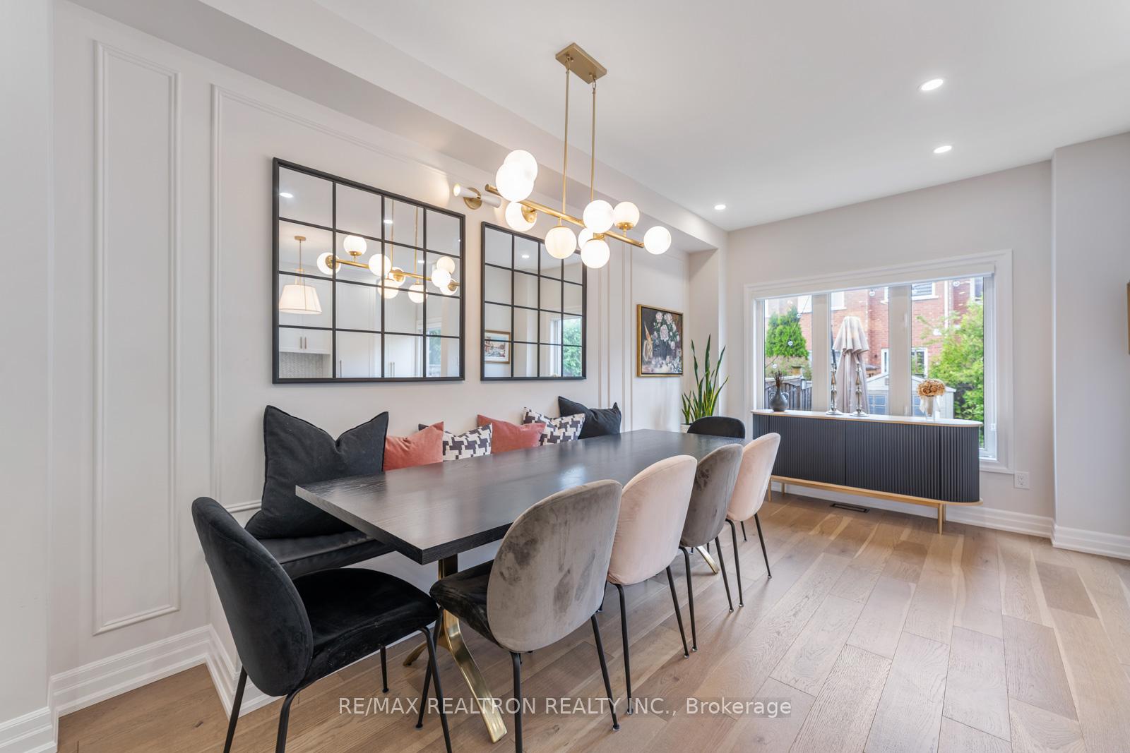 Photo 12 of 114 Mahogany Forest Drive, Vaughan, Patterson — HOMEH
