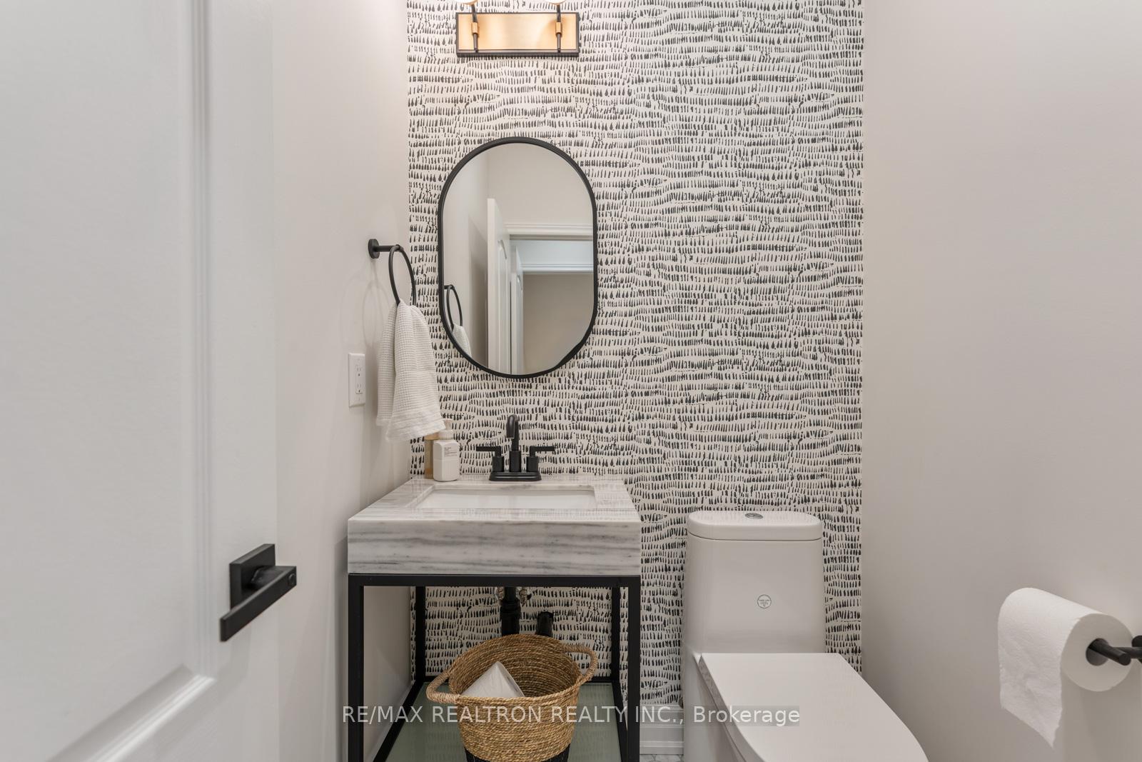 Photo 23 of 114 Mahogany Forest Drive, Vaughan, Patterson — HOMEH