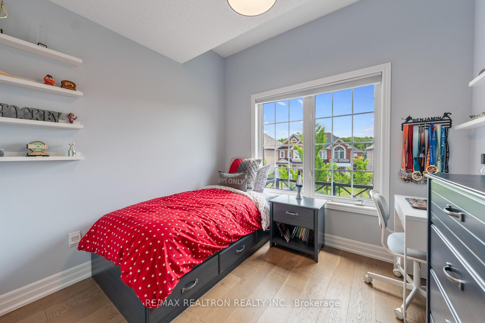 Photo 24 of 114 Mahogany Forest Drive, Vaughan, Patterson — HOMEH
