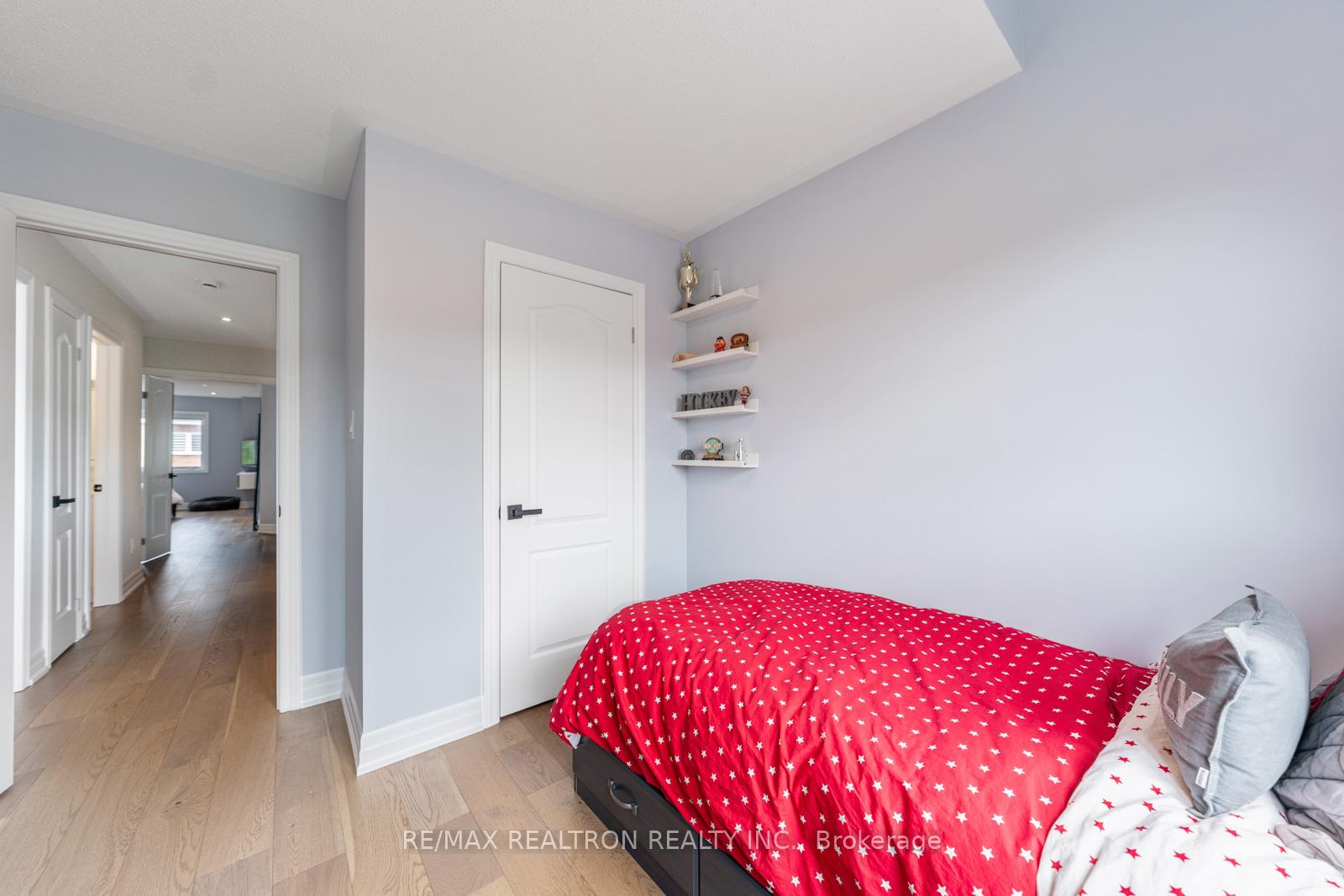 Photo 26 of 114 Mahogany Forest Drive, Vaughan, Patterson — HOMEH