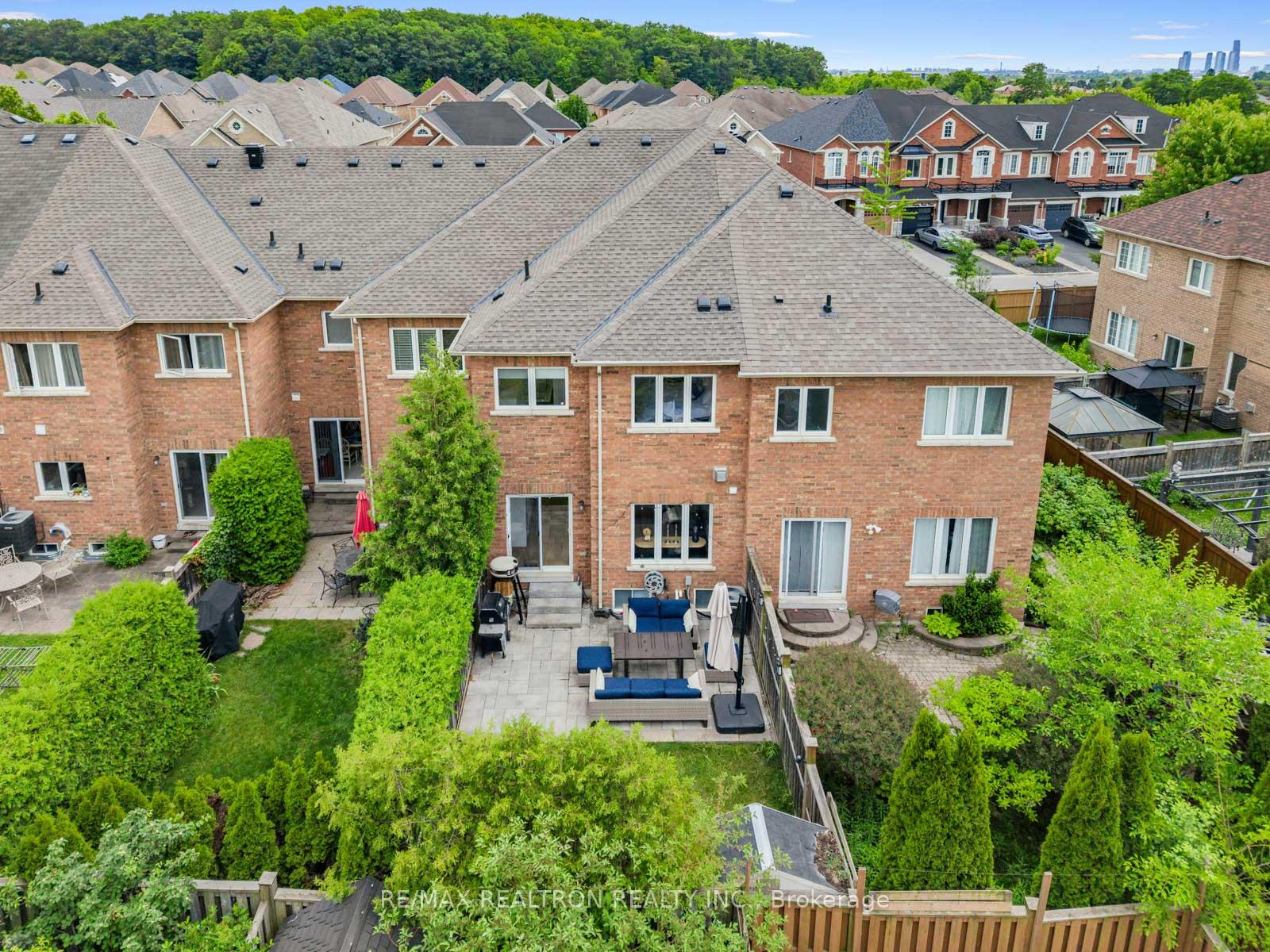 Photo 45 of 114 Mahogany Forest Drive, Vaughan, Patterson — HOMEH