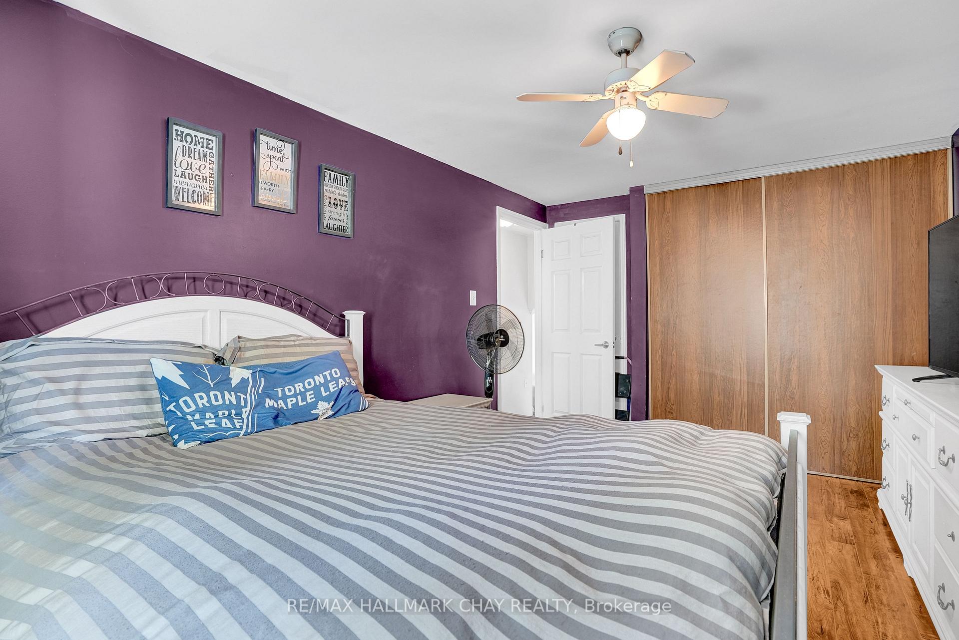 Photo 11 of 16 Austen Lane, Barrie, Letitia Heights — HOMEH