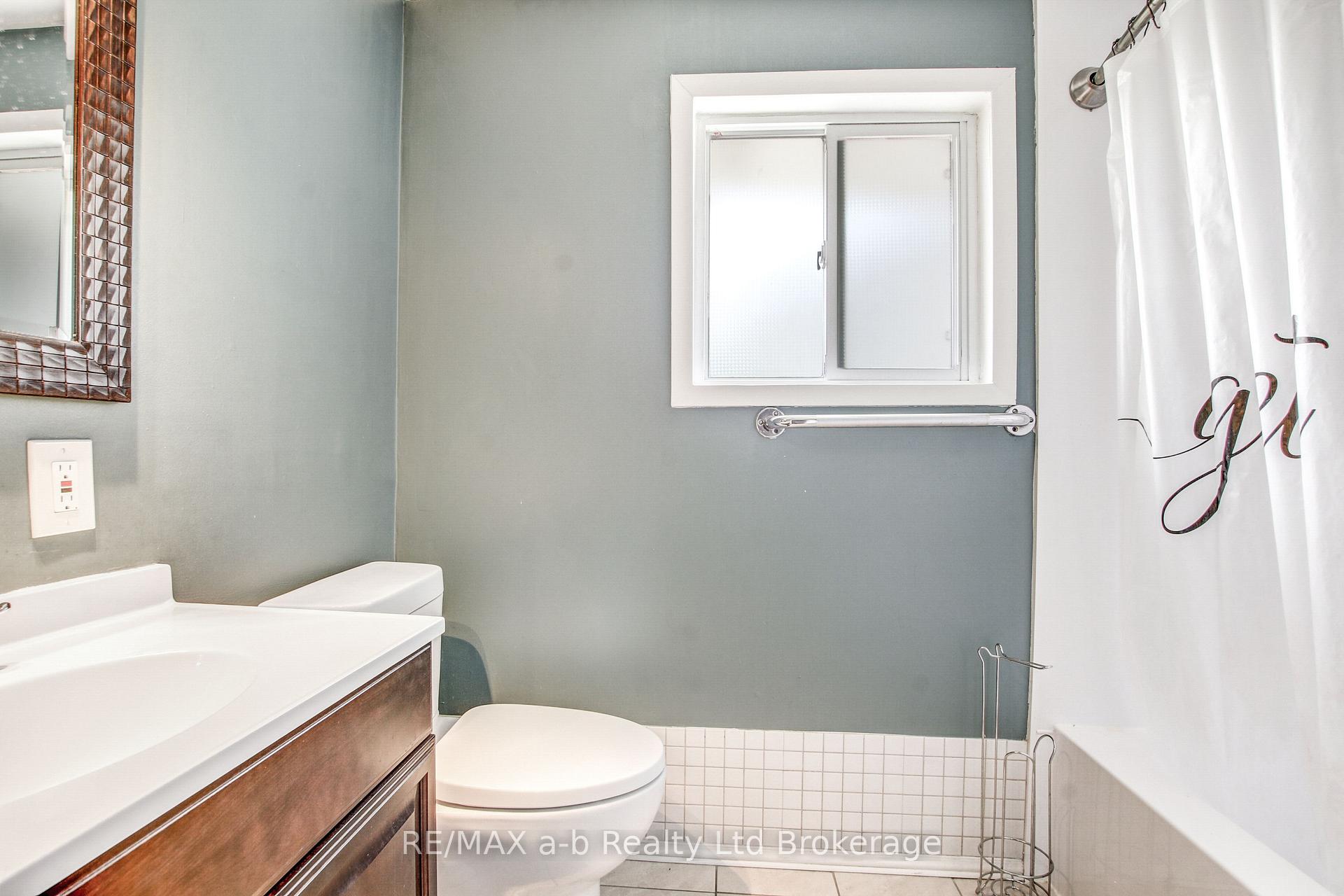 Photo 19 of 1292 Sorrel Road, London, East E — HOMEH