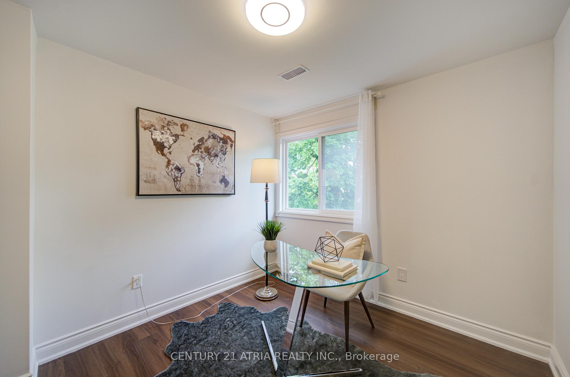 Photo 14 of 4 Sand Fern Way, Toronto, Roncesvalles — HOMEH