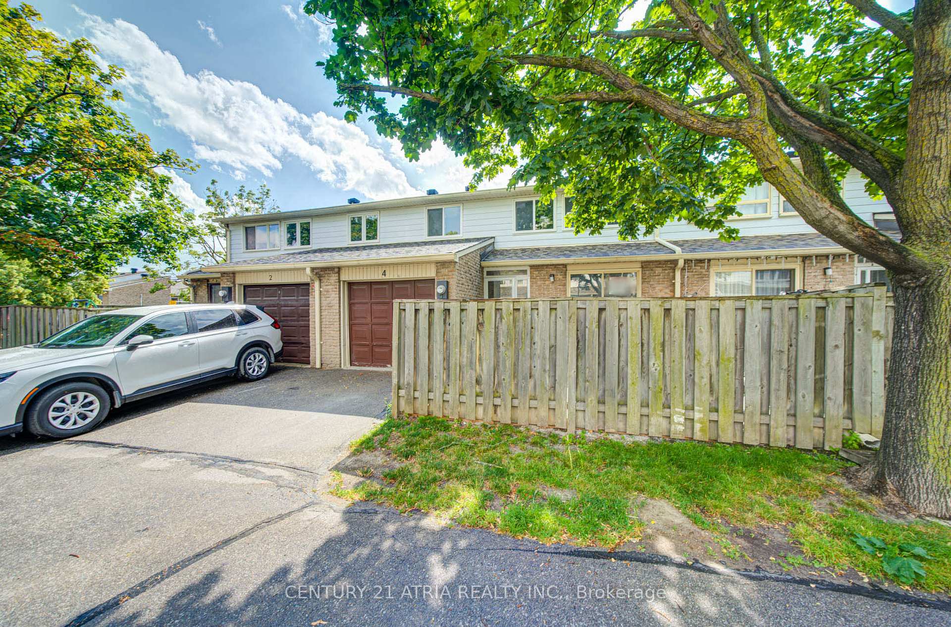 Photo 19 of 4 Sand Fern Way, Toronto, Roncesvalles — HOMEH