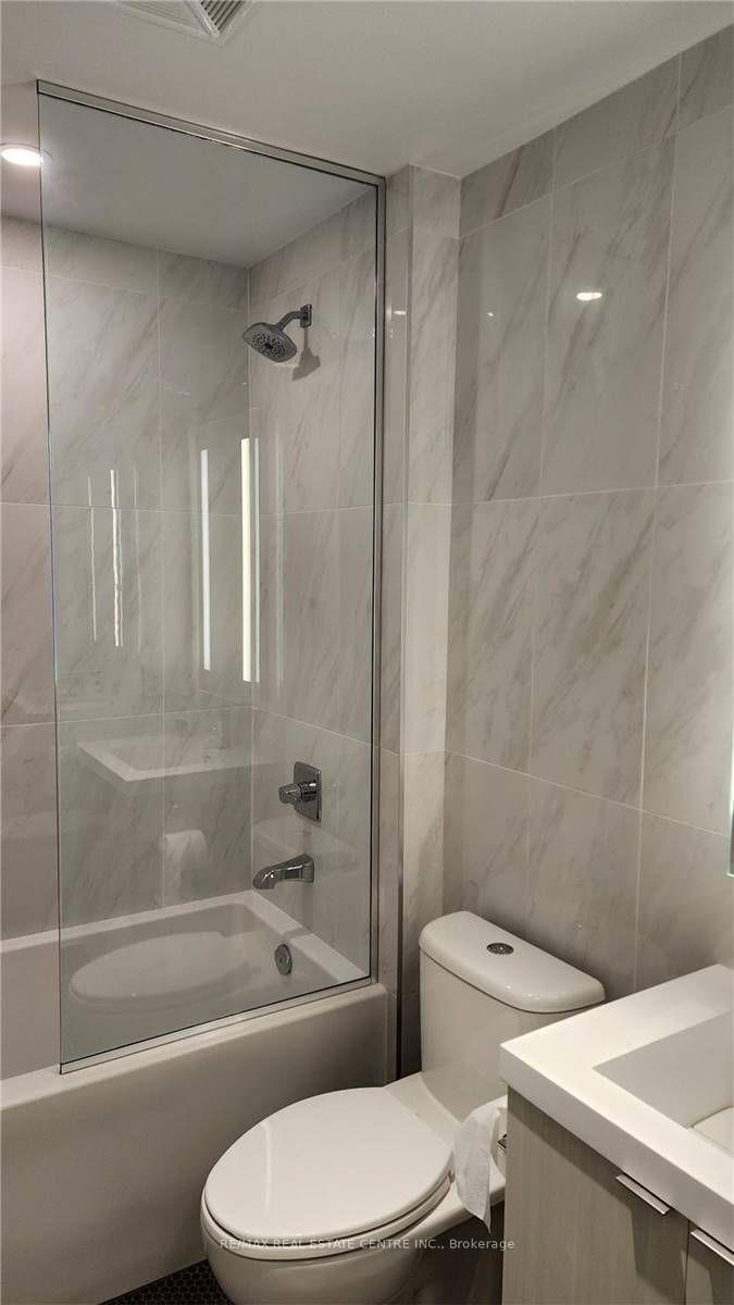 Photo 5 of Unit 3106, 575 Bloor Street E, Toronto, North St. James Town — HOMEH