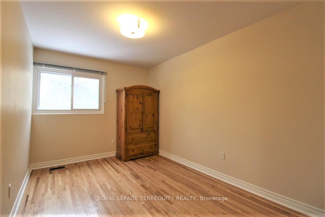 Photo 14 of Unit 103, 701 Burnhamthorpe Road, Etobicoke, Markland Wood — HOMEH