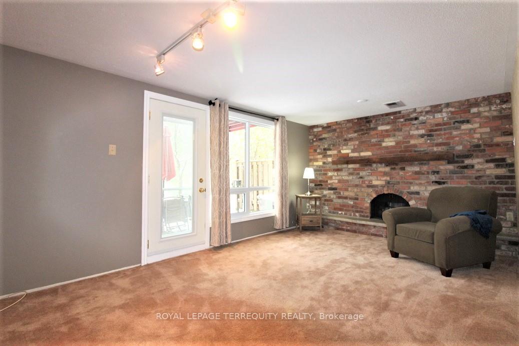 Photo 16 of Unit 103, 701 Burnhamthorpe Road, Etobicoke, Markland Wood — HOMEH