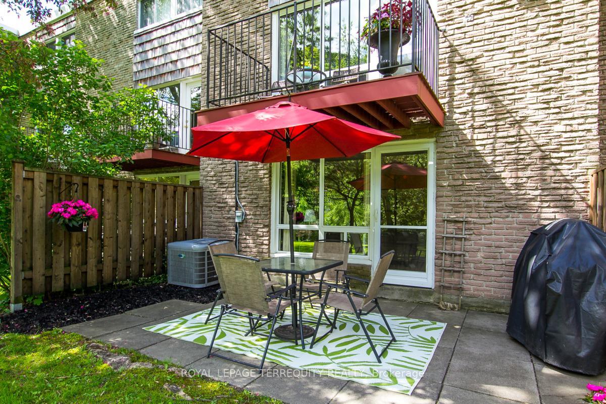 Photo 17 of Unit 103, 701 Burnhamthorpe Road, Etobicoke, Markland Wood — HOMEH