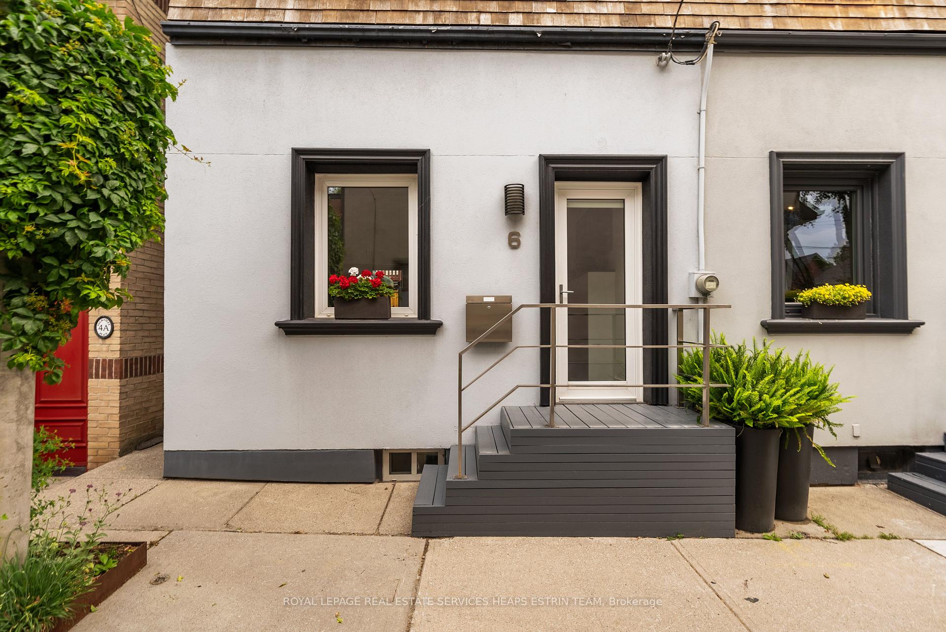 Photo 2 of 6 Sackville Place, Toronto, Cabbagetown-South St. James Town — HOMEH