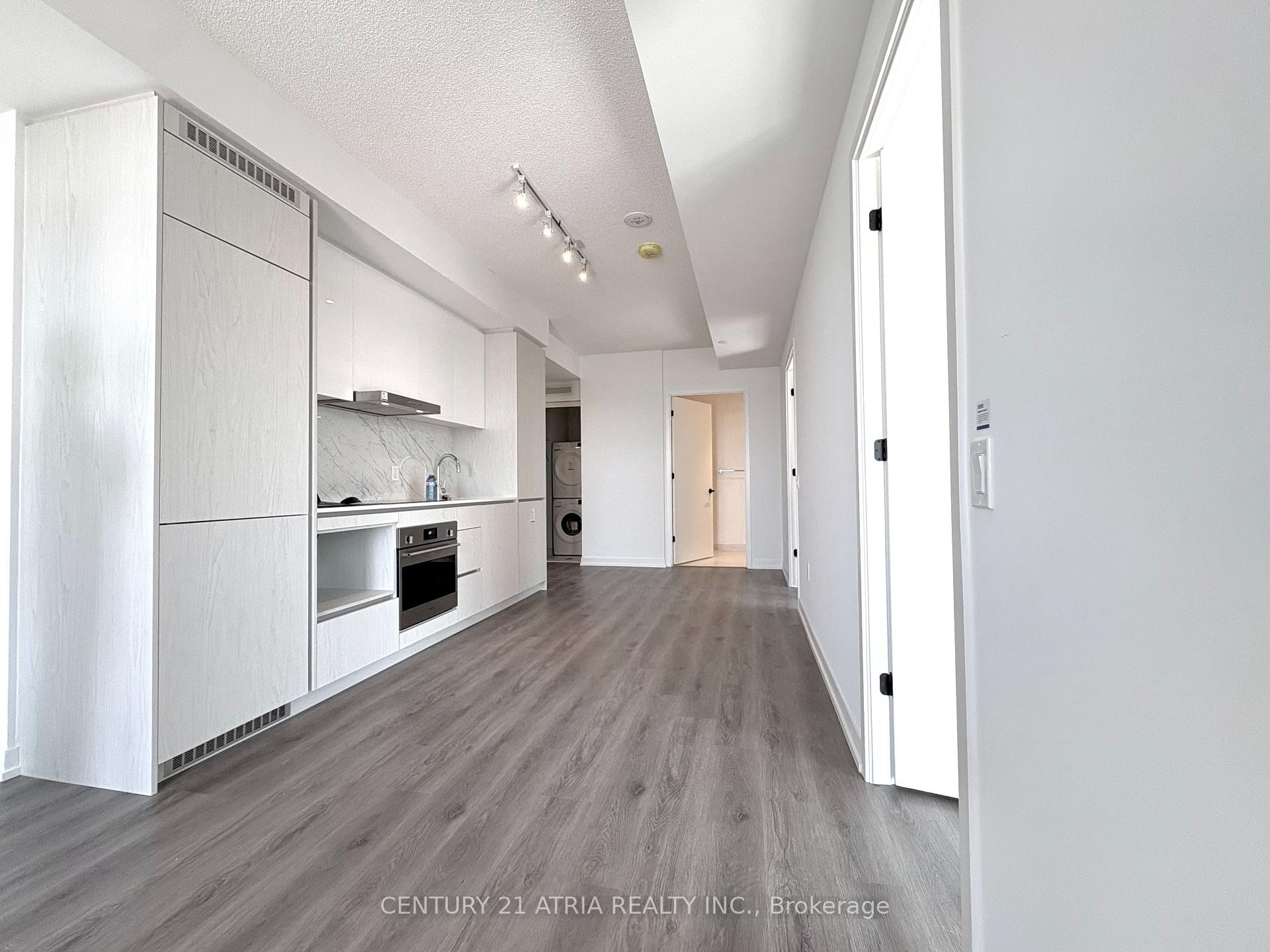 Photo 7 of Unit 2310, 28 Interchange Way, Vaughan, Vaughan Corporate Centre — HOMEH